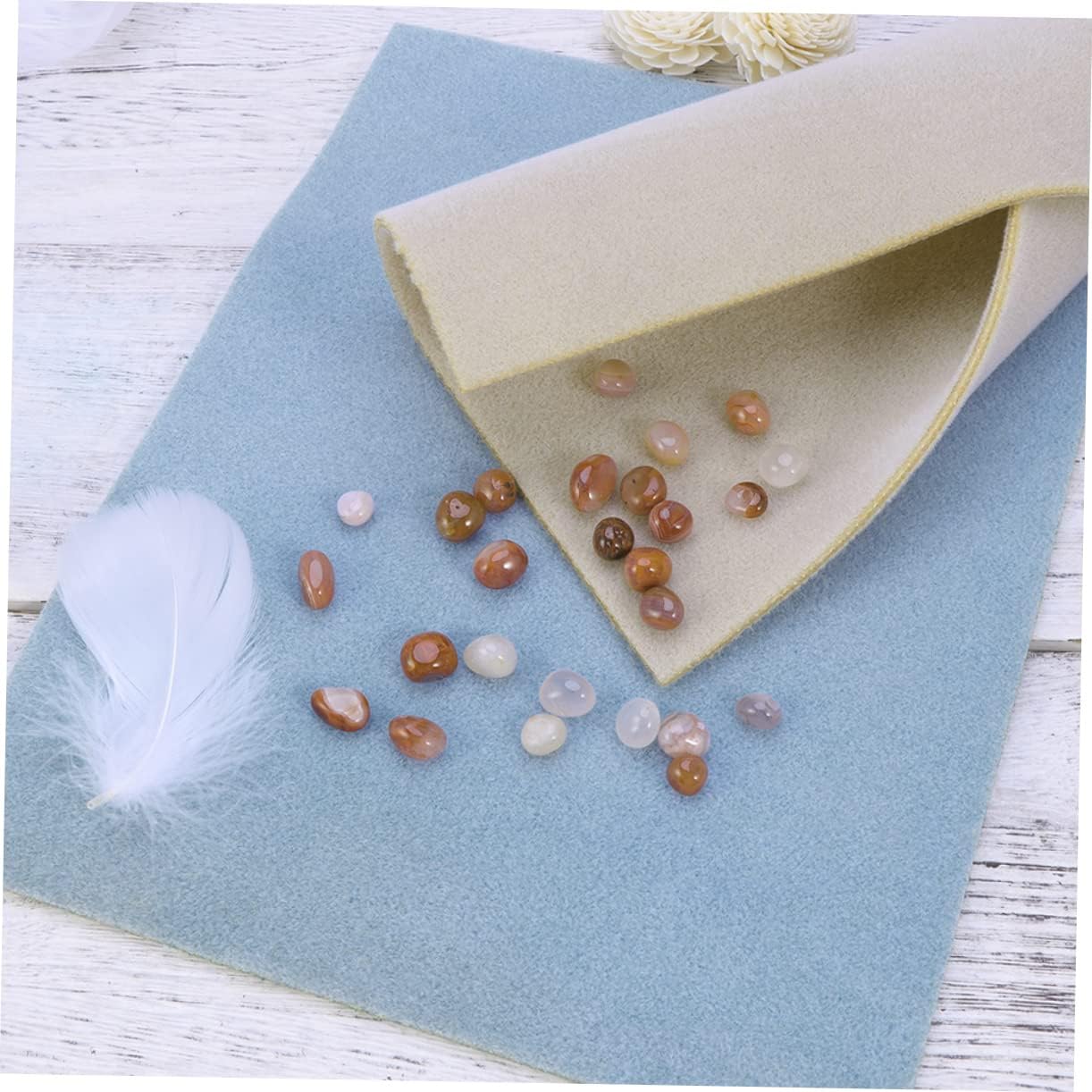 Artibetter 4Pcs Non Slip Jewelry Bead Mats Rolling Surface for DIY Jewelry Making Lightweight Washable Flocking Material Random Color Beading Tools