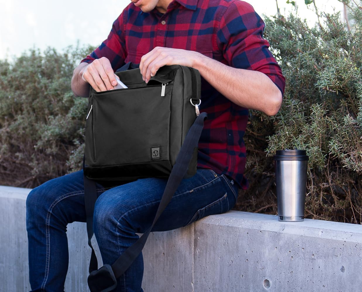 15-inch Laptop Shoulder Bag Carrying Case Compatible with Samsung Galaxy Book4 Book 4 Pro 360 16" 15"