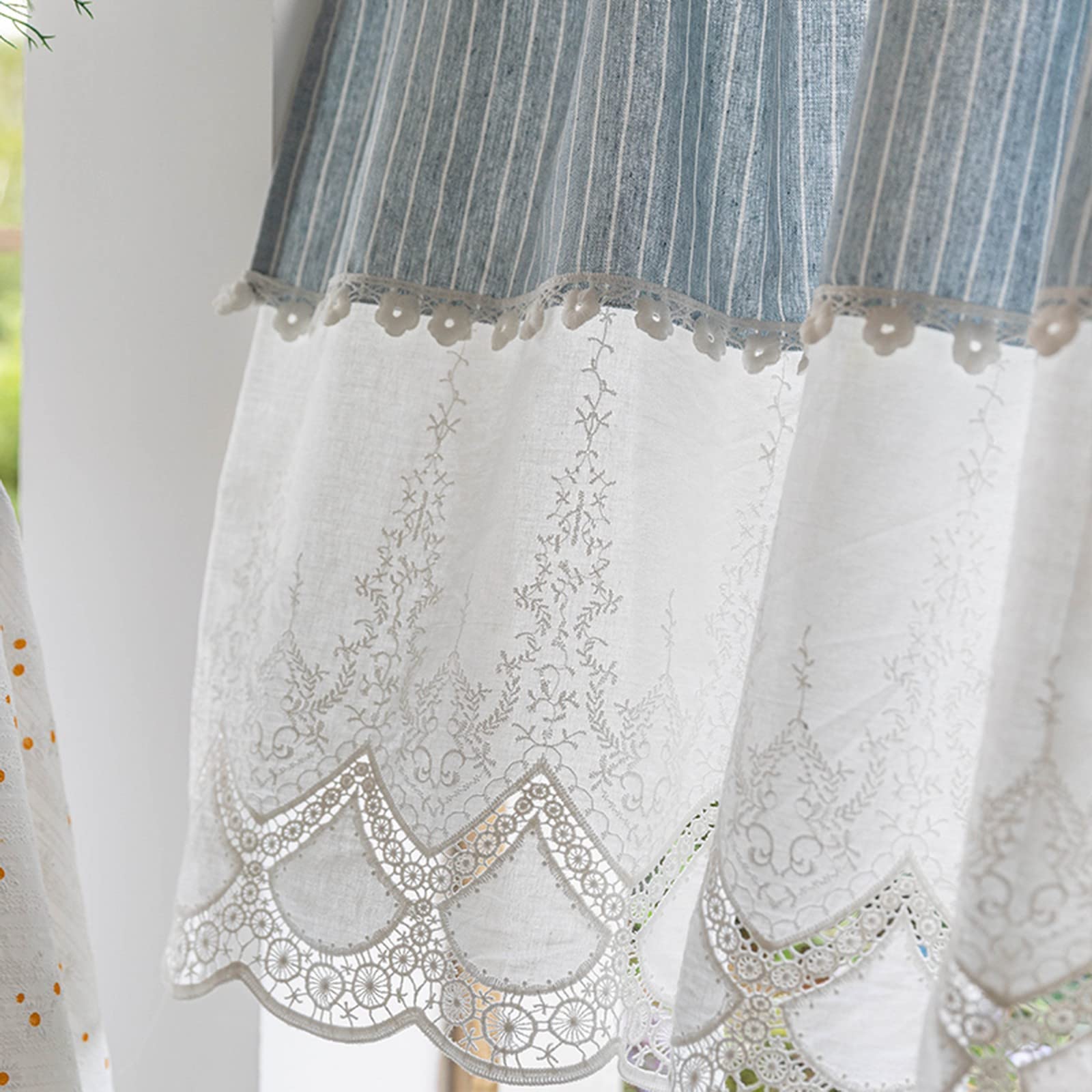 A.Monamour Gardine Scheibengardinen Kurzstores Baumwolle Bauernhaus Mediterraner Stil Blau Gestreifter Stoff Weiße Spitze Stickerei Kurzgardinen Küchengardine Küche Fenster Kurz Vorhang Bistrogardine
