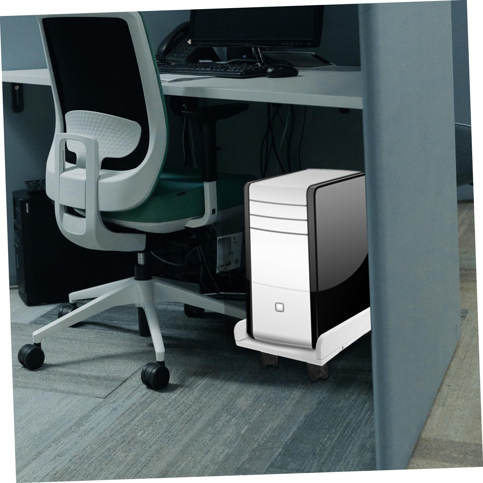 Supporto Torre Computer Rotelle per Scrivania Ufficio, Porta PC Bianco in Legno e Plastico, Salvaspazio Elevata Capacità di Carico per Postazione Gaming