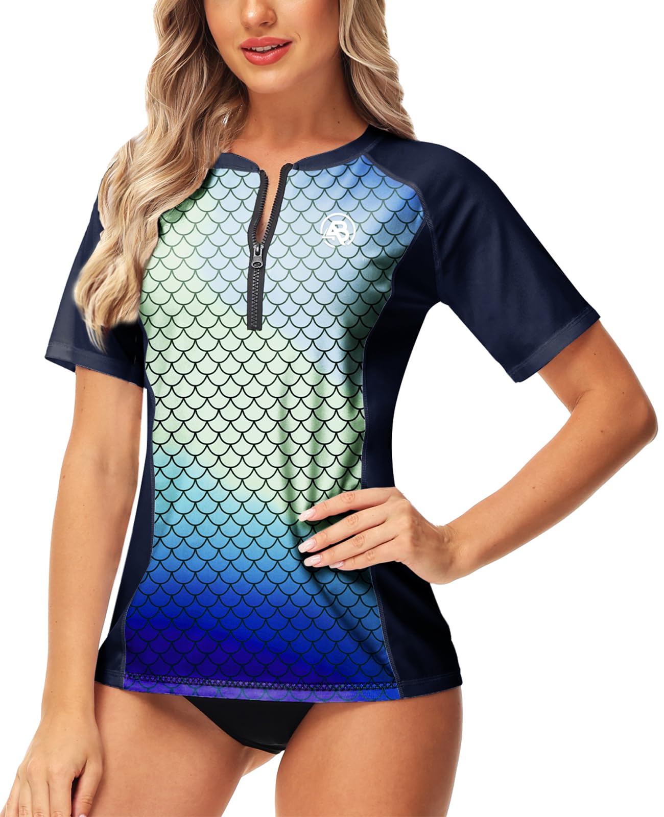 AOBUTE Women Zip Rash Guard UPF 50+ Gradient Short Sleeve Swim Top Surf Shirts