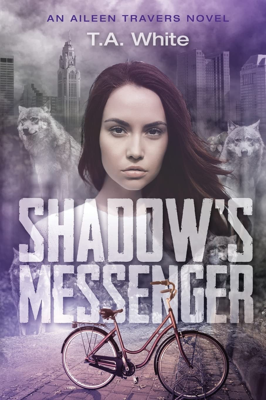 Shadow's Messenger: An Aileen Traver's Novel: Volume 1