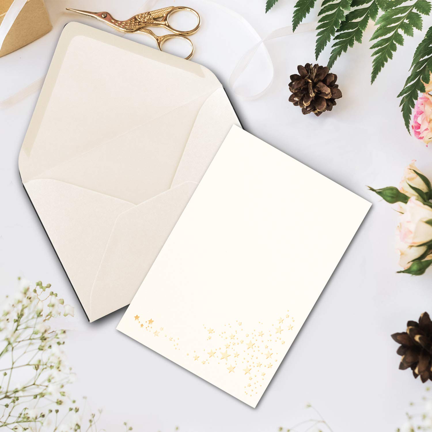 25x Faltkarten DIN A6 Naturweiß - Mit Goldenen Metallic Sternen - 240g/m² Für Weihnachtskarten