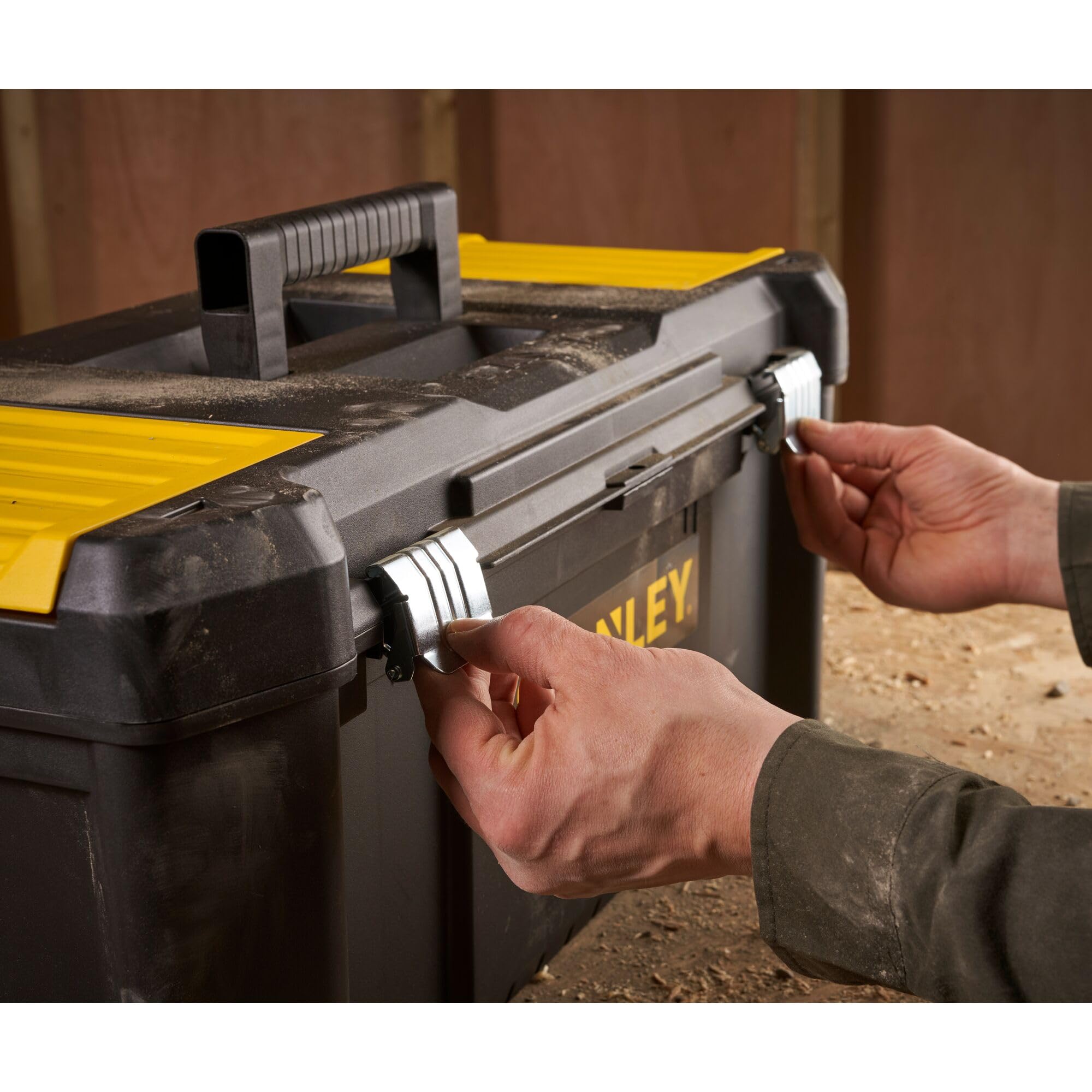 STANLEY STST82976-1 Cassetta Porta Utensili Essential 26"