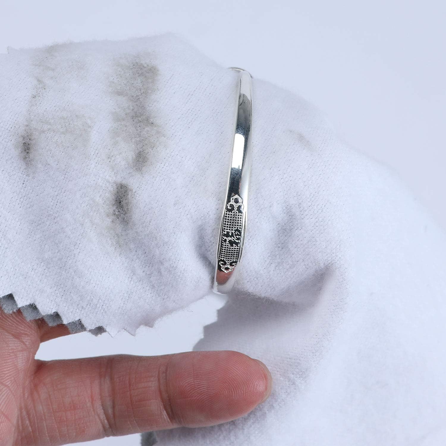 2 Pack Polishing Cloth Large Jewelry Cleaning Cloths| 100% Cotton for Gold Silver and Platinum Jewelry Coins Watches and Silverware| Tarnish Remover| Keep Jewelry Shining : Clothing, Shoes & Jewelry