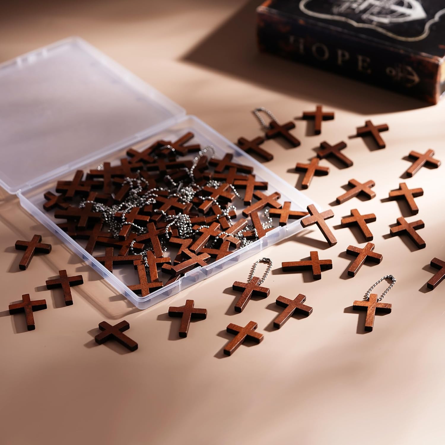 210Pcak Wooden Pocket Cross Charms Small Wooden Cross Religious Christia Gifts DIY Handmade Decorative Crafts Gifts for Valentine's Day Boyfriend Keychain Party Favors Easter Eggs Fillers