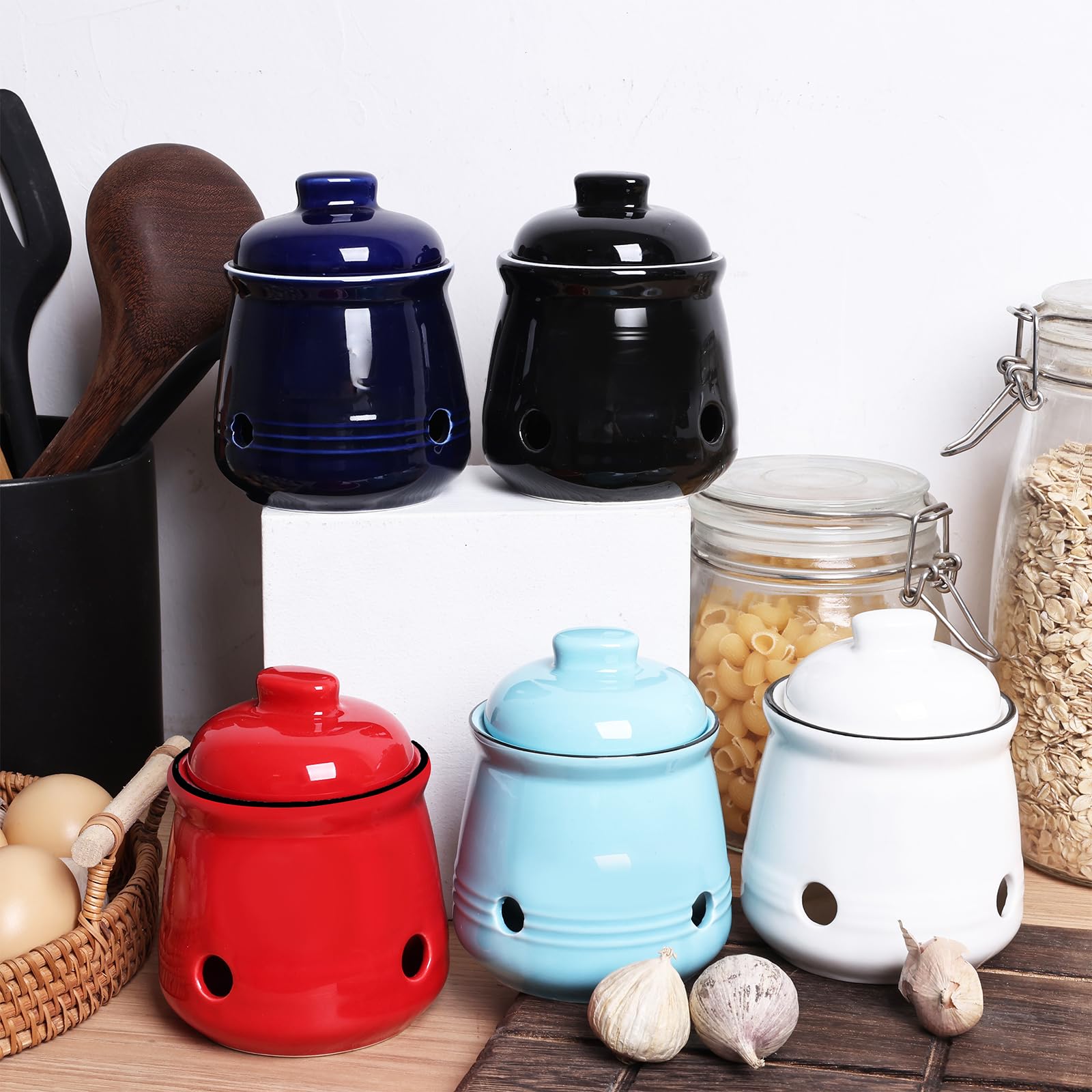 Kamenstein Ceramic and Cork Garlic Keeper Black: Kitchen Storage