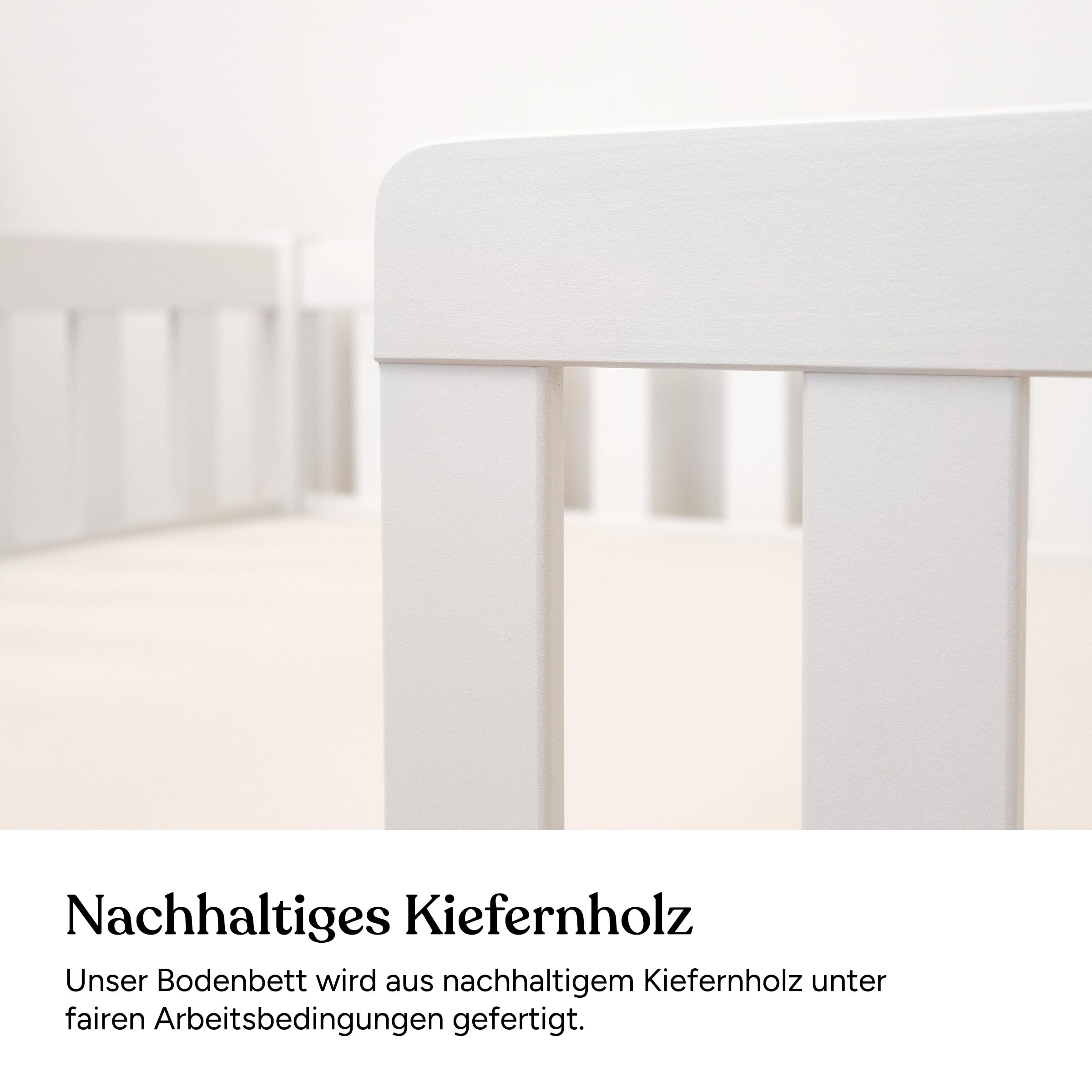 Ehrenkind® Bodenbett Lille | Kinderbett mit abnehmbaren Rausfallschutz aus Massivholz FSC® zertifziert inkl.hochwertigem Lattenrost | Bodenbett 90x200 | Kinderbett 90x200 Weiß