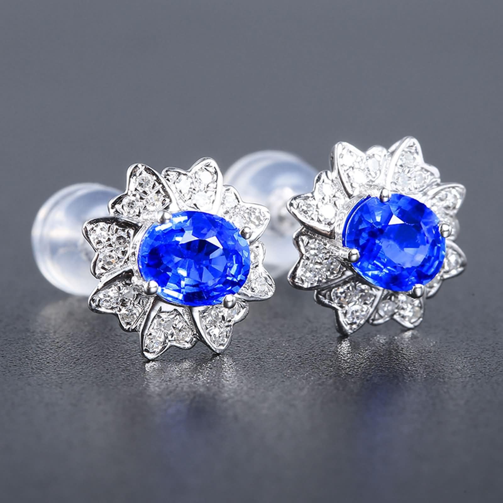 9K / 14K / 18 K Weißgold Ohrringe für Damen, Blume und Oval mit Erstellter Saphir 1,06 Karat und Moissanit, Damen Ohrringe Ohrstecker Blau Silber