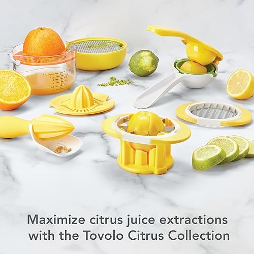 Miniatura 6 de Tovolo Escariador de cítricos con colector de semillas, blanco y amarillo, exprimidor ergonómico de mano para limones, limas, naranjas, sin BPA,