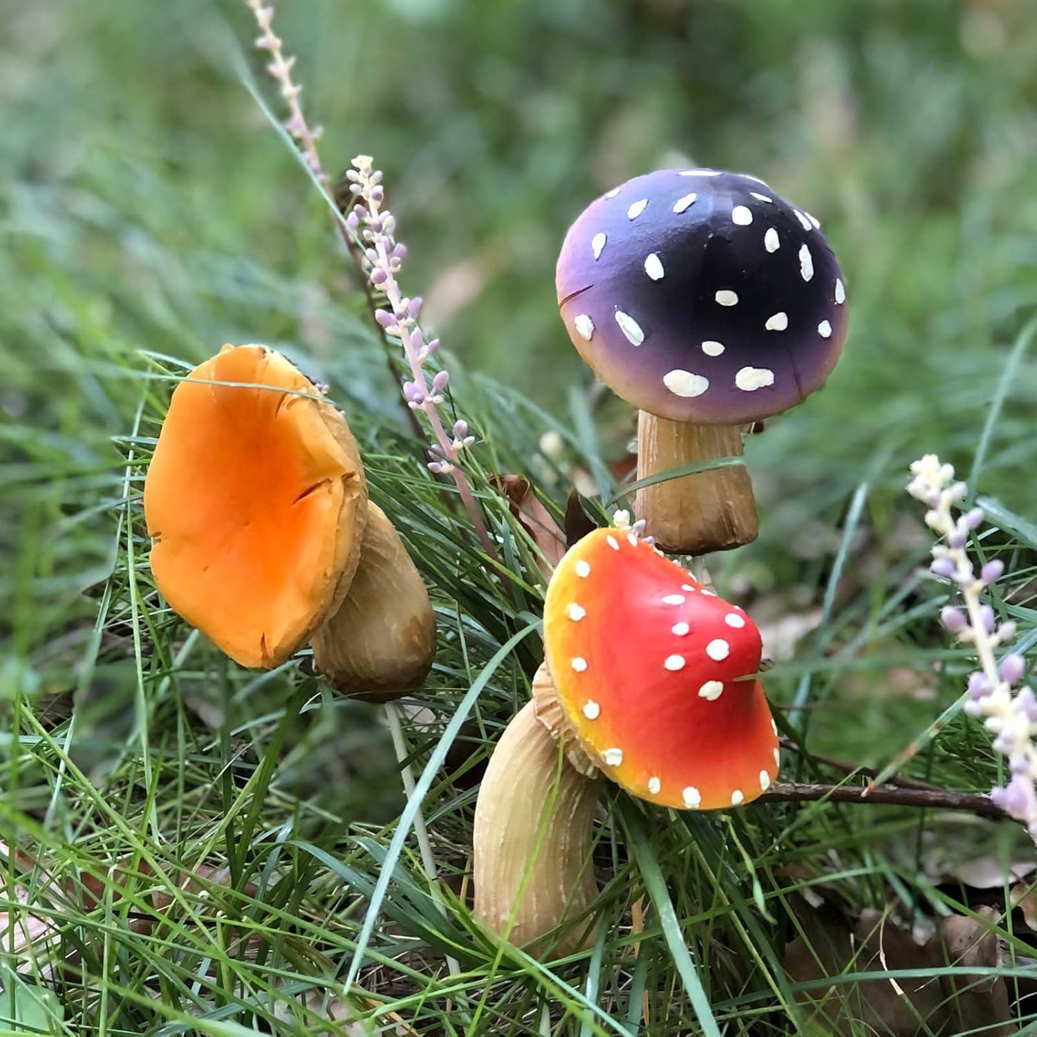 Bunny Decor Garden Patio Decor Rabbit Planter Hugger 2pcs+Outdoor Garden Mushroom Stakes S3