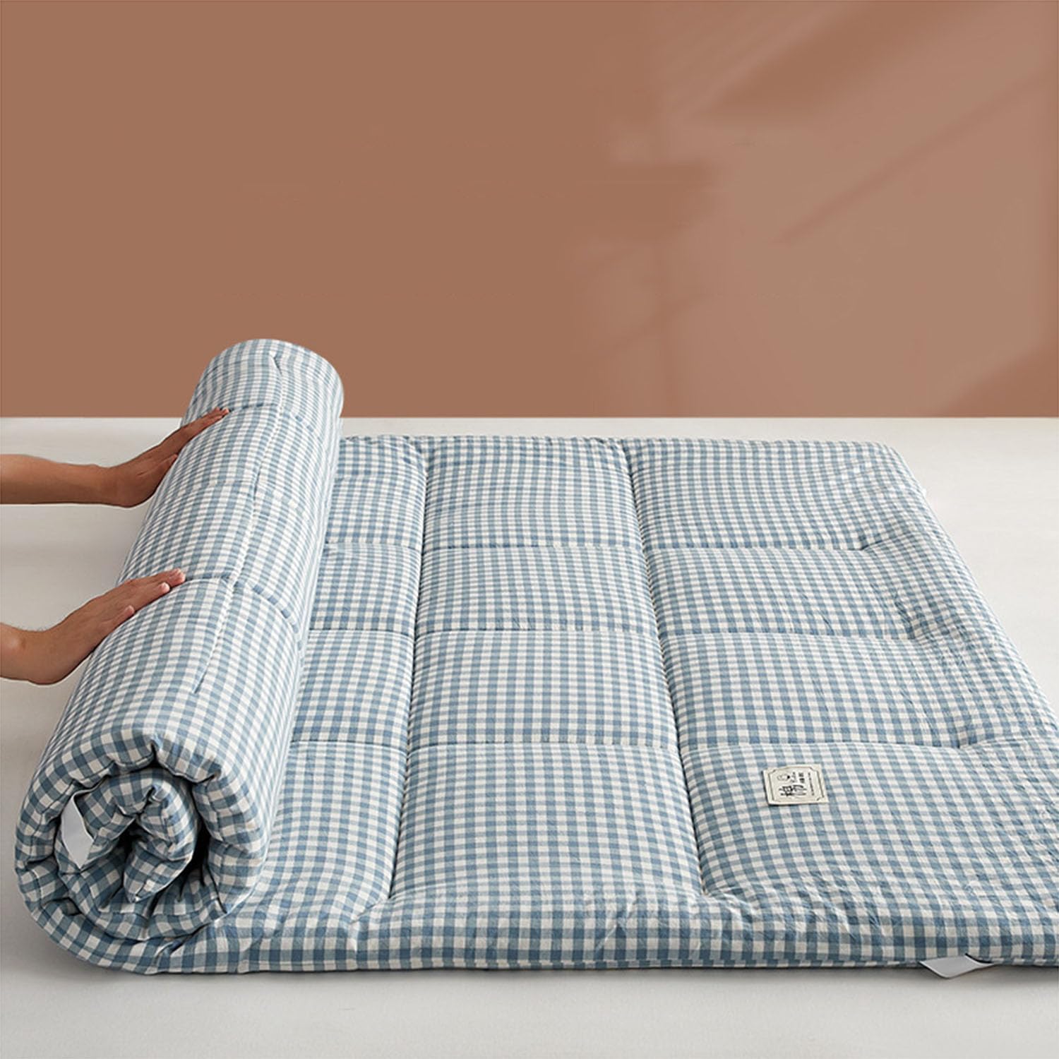GTHTUHFD Japanese Double Futon Folding Mattress Soft Camping Floor Mat Non Slip Cotton Pad For Home & Dorm Breathable & Table Portable Mattress For Sp And Relaxat,1-180X200cm