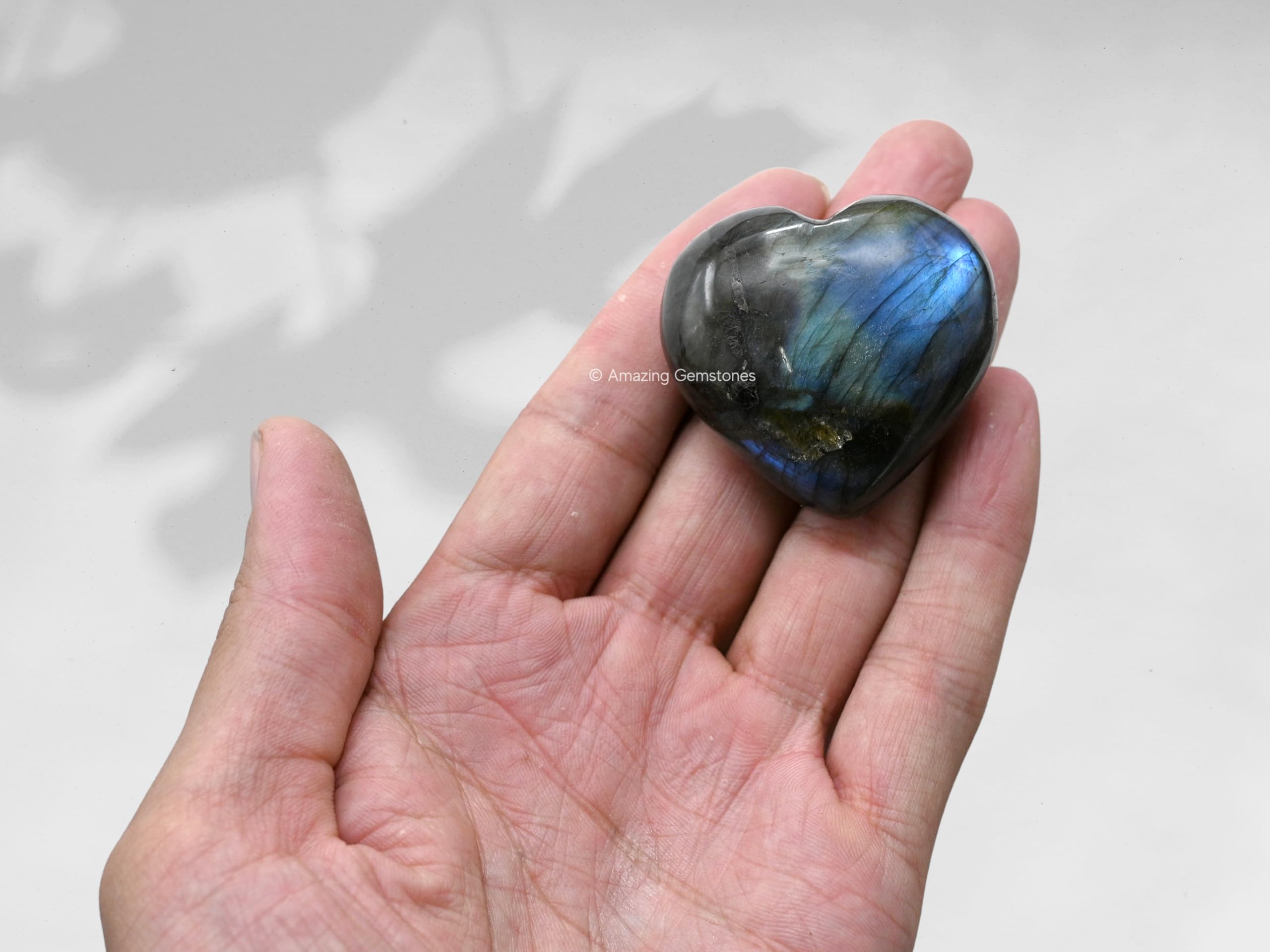 Labradorite Pierre Naturelle Cœur en Cristal de Guérison - Cristal de Roche Poli Élégante Pierre pour Équilibre Énergétique et Méditation, Idéal pour Cadeaux Spirituels et Décoration Intérieure