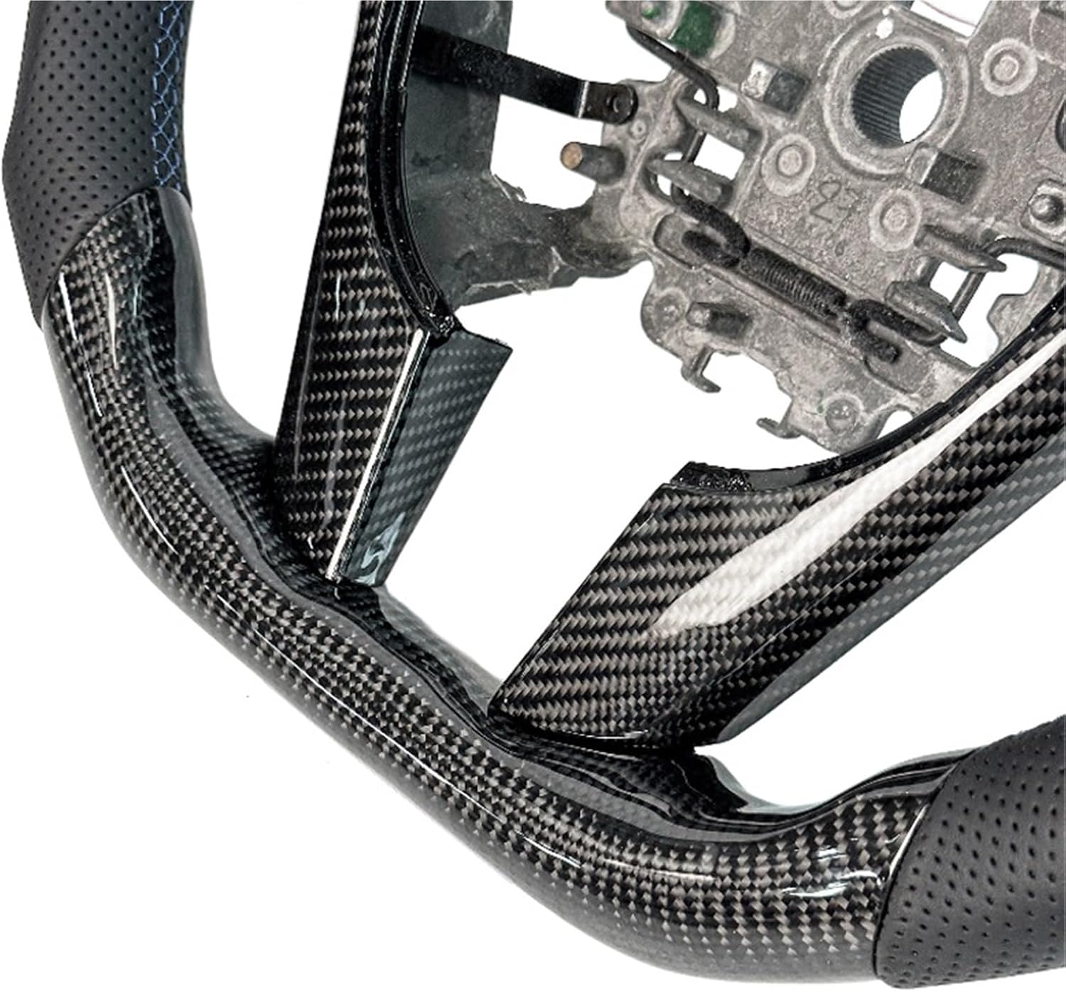 LED Light Carbon Fider Steering Wheel For Cheverolet Capr VE HSV E1/2/3/ Pontiac G8 2008/9/ Holden Commodore (VE) 2006-2012 Car Accessories(No LED)