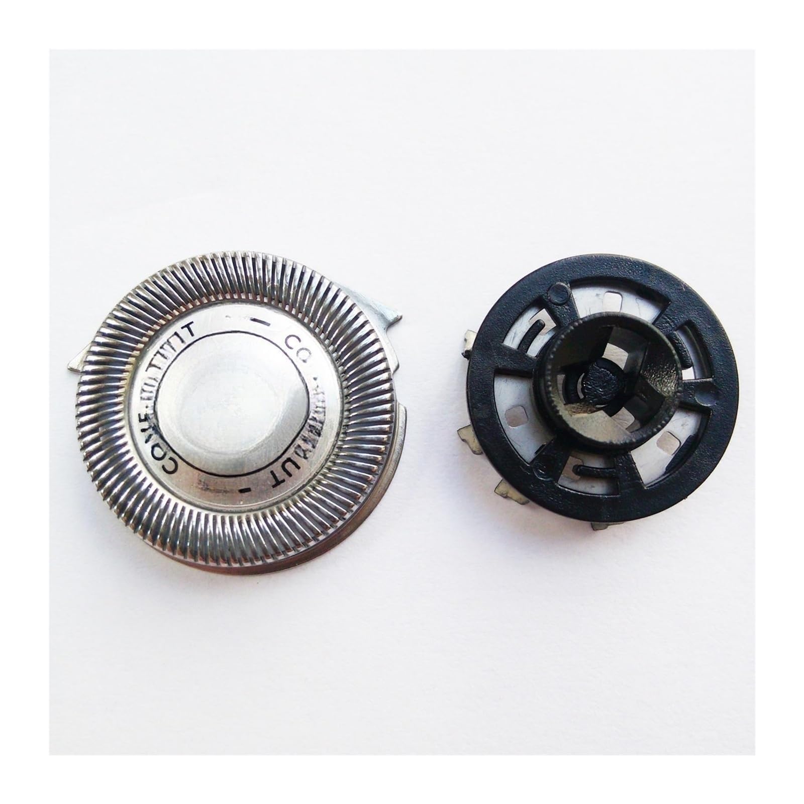 3 Pezzi HQ8 Testina Di Ricambio For Lame Di Rasoio, Sostituisci La Testina Di Rasatura, Compatibile Con PHILIPS, Rasoio Elettrico PT730 PT735 PT860 PT870 AT750 AT751 AT890 AT891 HQ7120 HQ7100(2pcs)