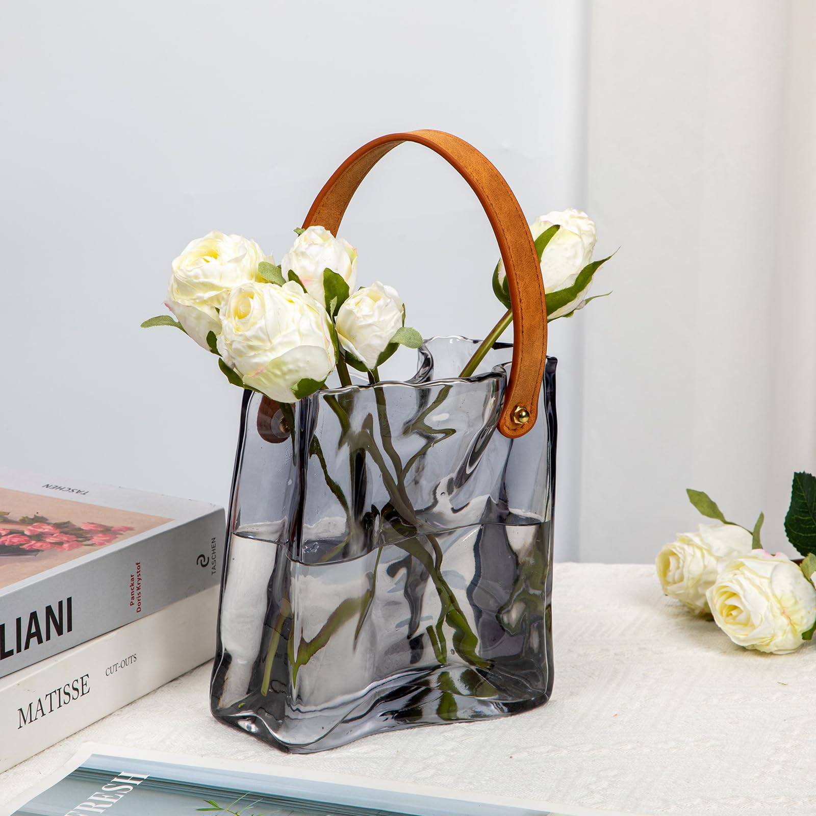 Hollyone 17cm Thickened Glass Vase for Flowers Black Flower Vase for Room Decor Aesthetic Unique Vases with Handle for Wedding Living Room - Image 3