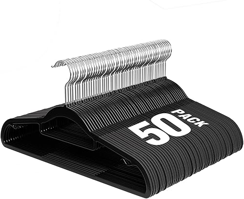 Paquete de 50 perchas de plástico resistentes con gancho giratorio de 360°, barra antideslizante y organizadores de armario ultrafinos de 0.2