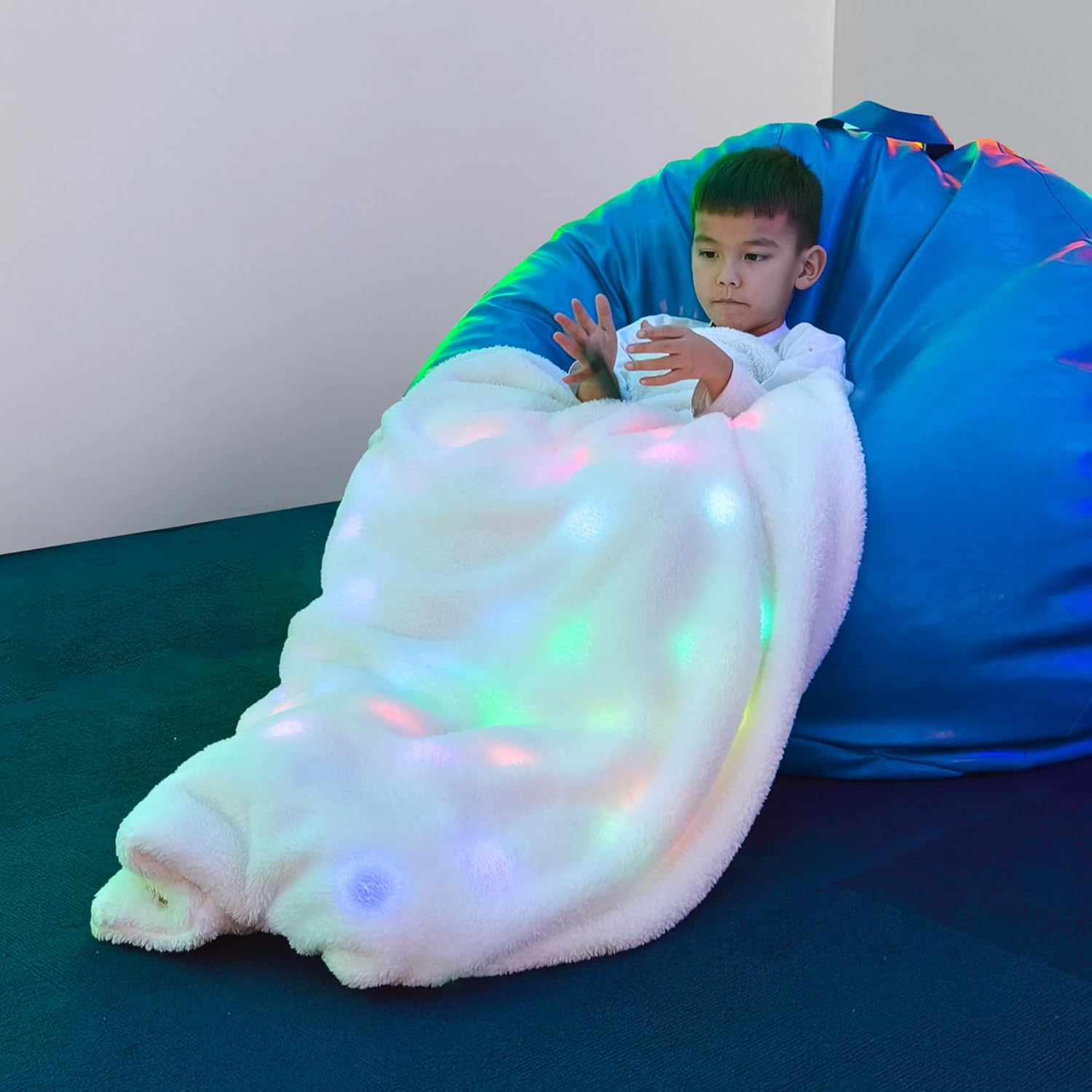 Glow Hug Sensory Blanket – Light Up LED Throw for Kids | Birthday for Boys Girls with Remote, 8 Soothing Colors – Super Soft Plush, Cozy for Bedtime & Everyday Calm (31''×47'')