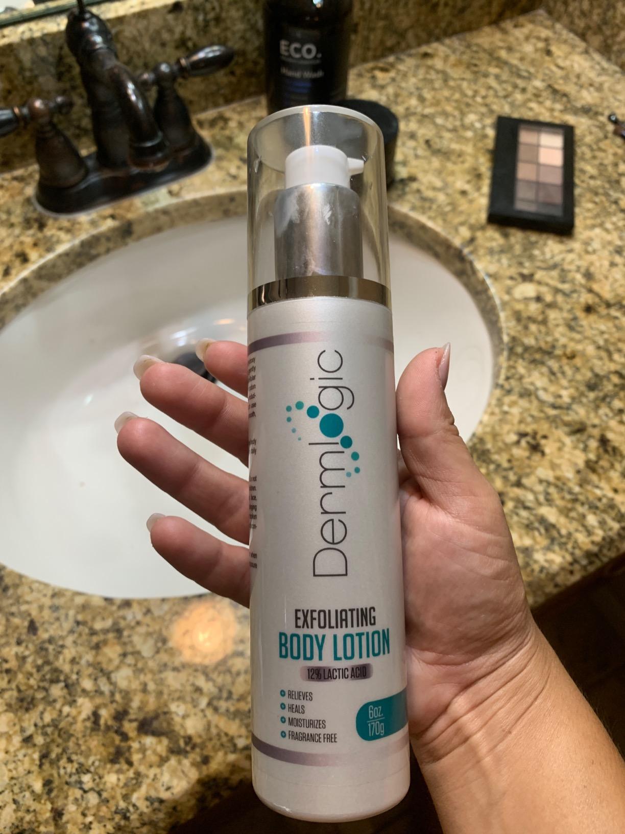 Dermlogic Keratosis Pilaris Treatment- Get Rid of KP, Bumps & Body Acne. 12% Lactic Acid Lotion. Moisturizing Repair Cream Smooths Rough, Dry, Cracked, Bumpy Skin & Redness