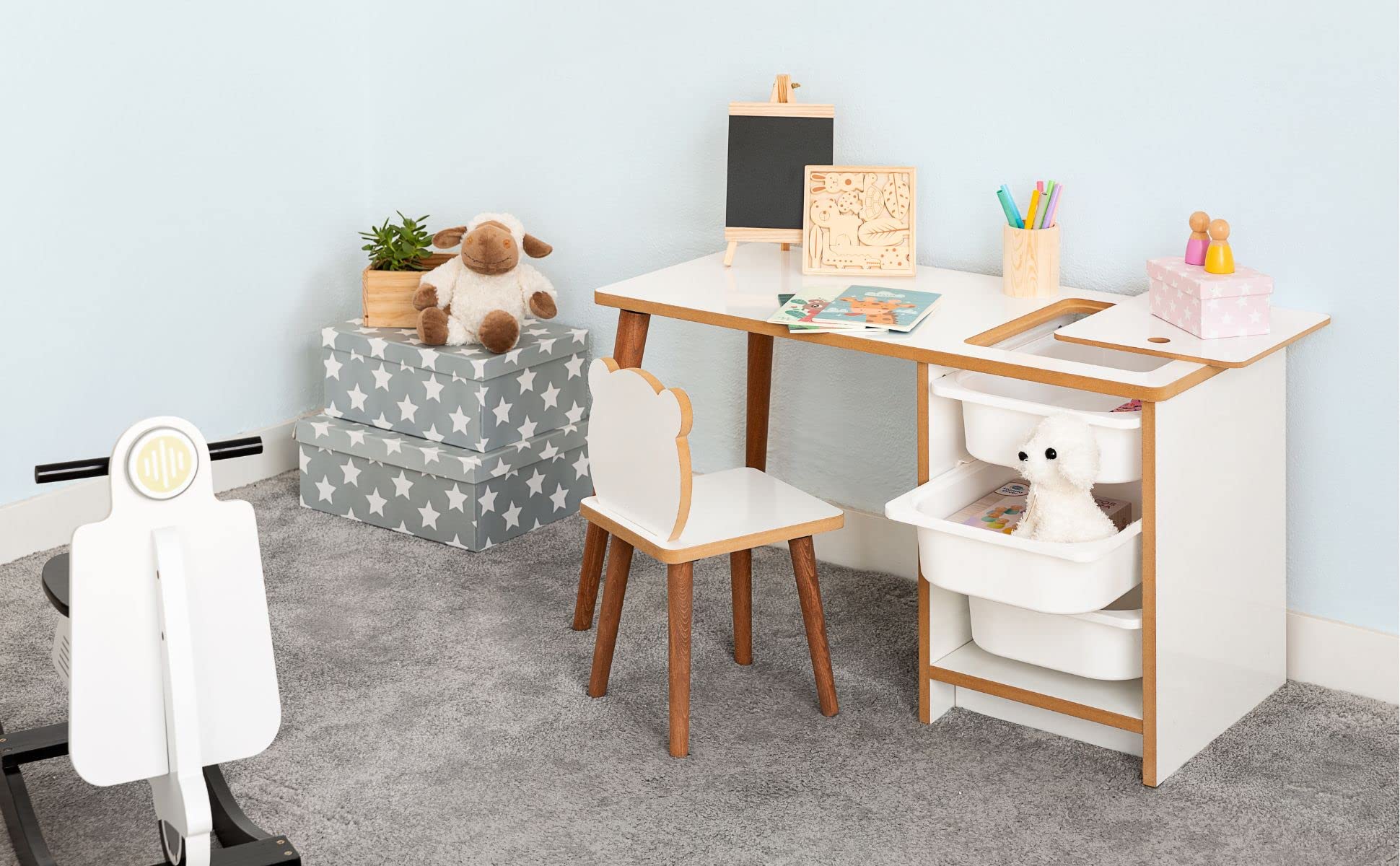 Escritorio Infantil con Silla y Cajones, Pupitre Infantil con Guarda Objetos, Mesa de Juegos para Niños, Muebles para Niños Color Blanco y Madera de 90 x 42 x 51 cm. Soho
