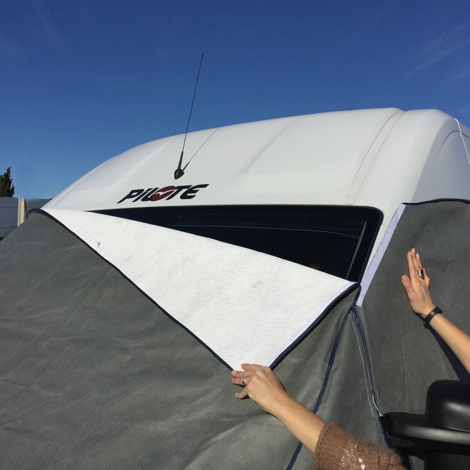 Narbonne Accessoires Protection de Cabine Tyvek Boxer/Jumper/Ducato X250/X290 : Housse intégrale