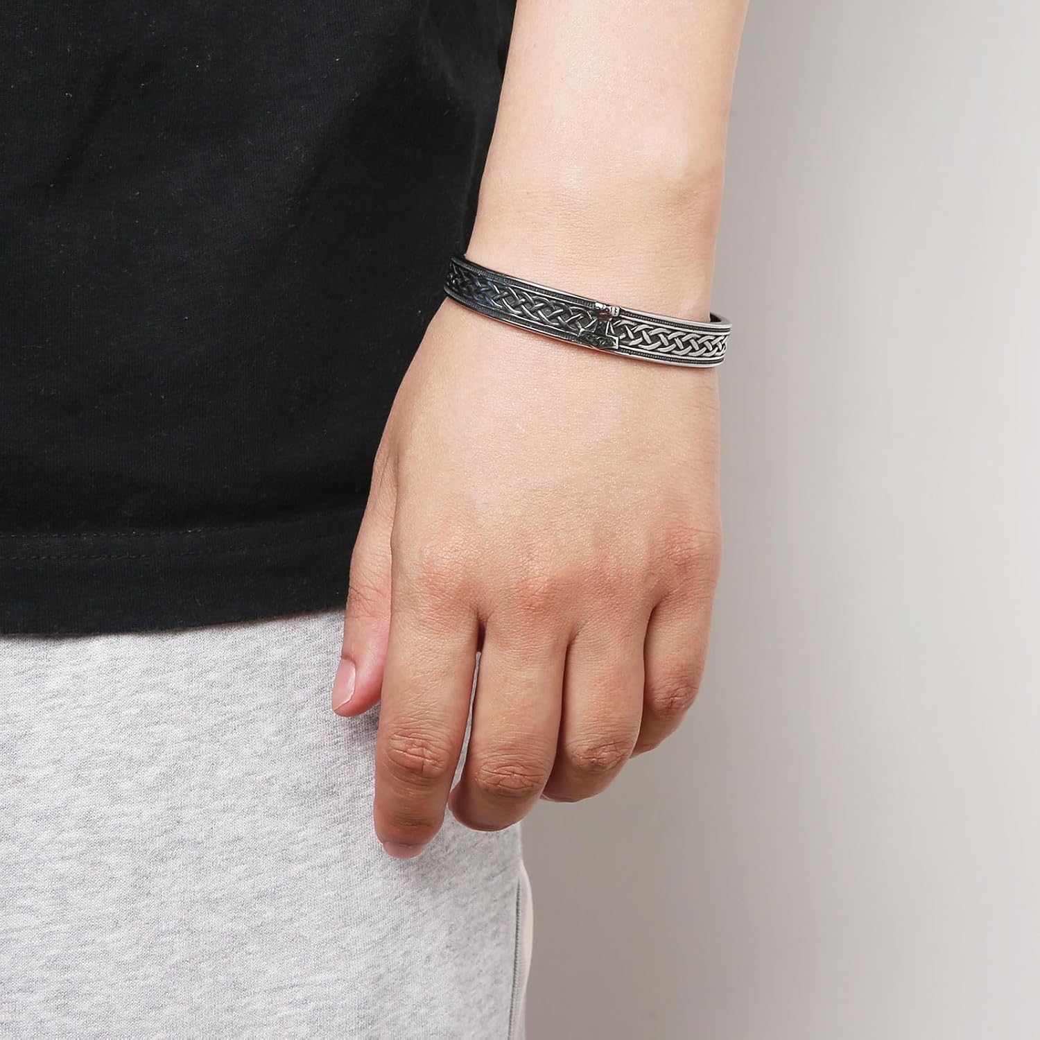 HZMAN Nordic Viking Celtic Knot Bracelet for Men Retro Stainless Steel Cuff Bracelet Infinity Knot Bangle Jewelry Gifts (Thor Hammer) - Image 2