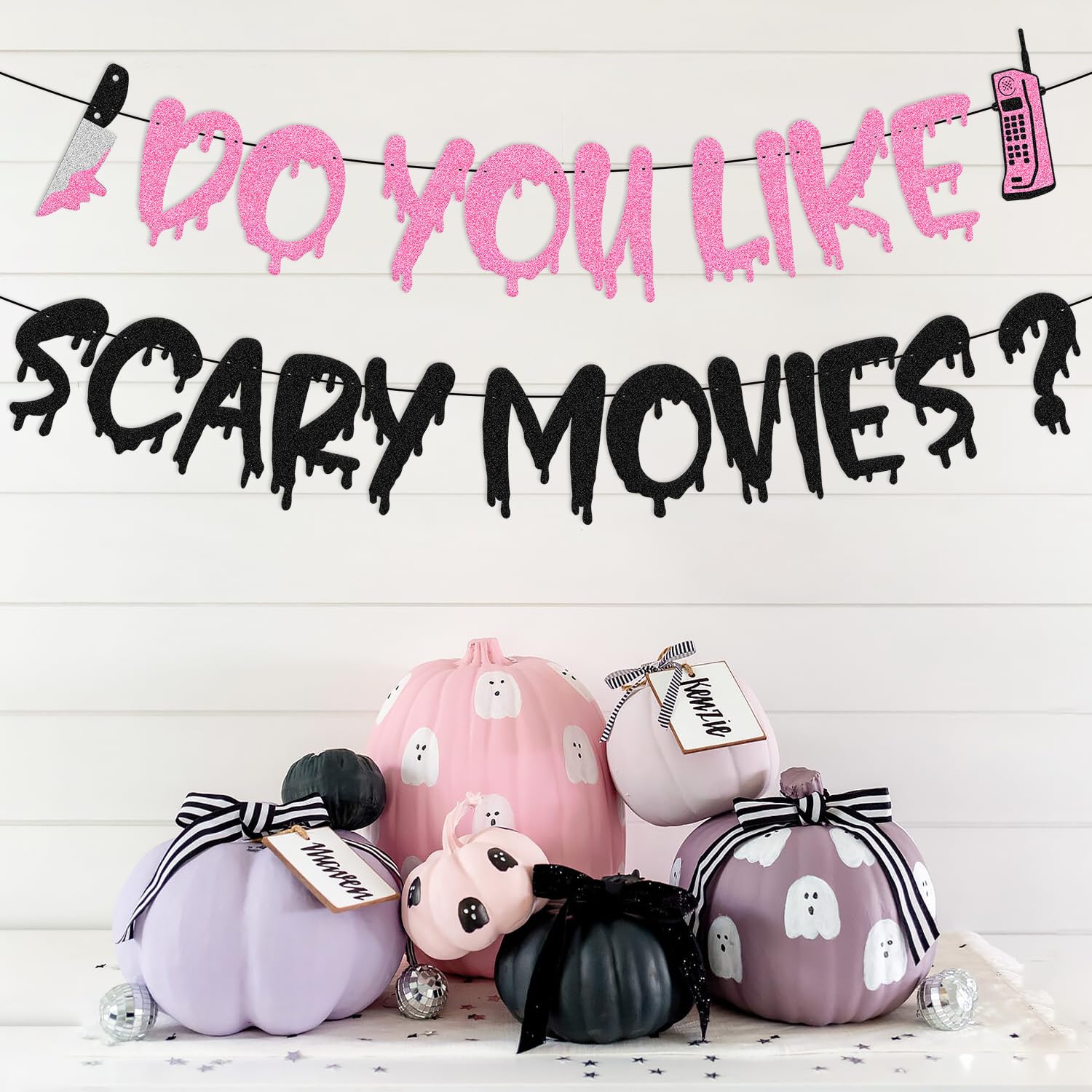 Bannière Do You Like Scary Movies - Décoration Halloween Pailletée Noire Et Rouge Avec Gouttes De Sang