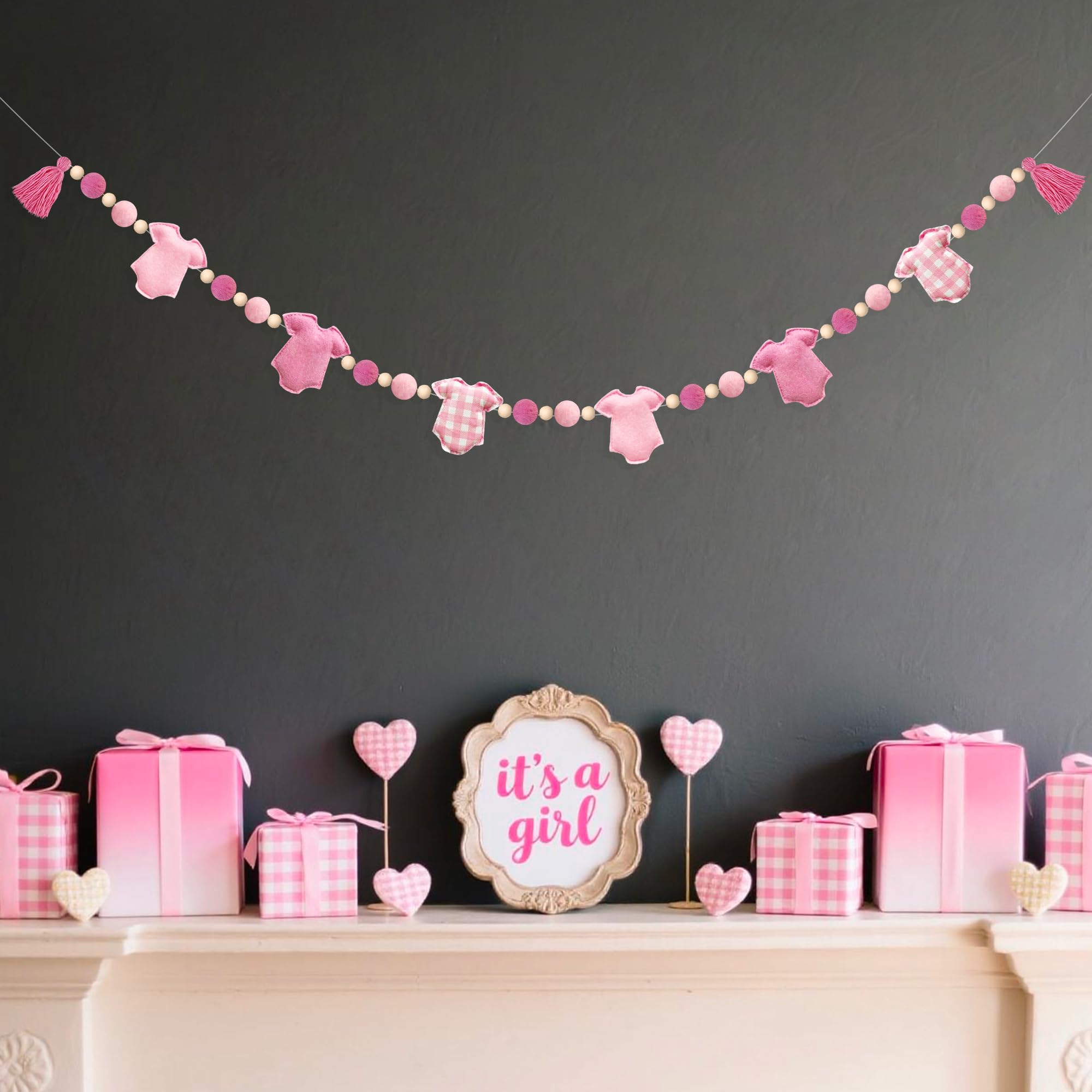 Rosa karierte Babykleidung, Dekorationen, vorbespannt, handgefertigte Filz-Babykleidung, Wollfilzkugel, Holzperle, Banner, Girlande für Mädchen, süßes Baby, Mädchen, Babyparty, Party, Kinderzimmer