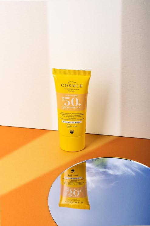Cosmed Tüm Cilt Tipleri İçin Suya Dayanıklı SPF50+ Güneş Kremi - Fluid SPF50+ 50 ml