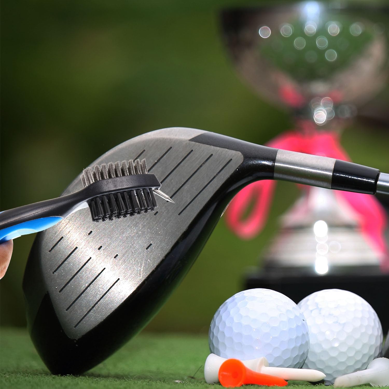 Spazzola da golf per mazze da golf Golf Club Brush Groove Cleaner spazzola per la pulizia della mazza da golf con moschettone per superfici di racchette, scanalature per borsa da golf
