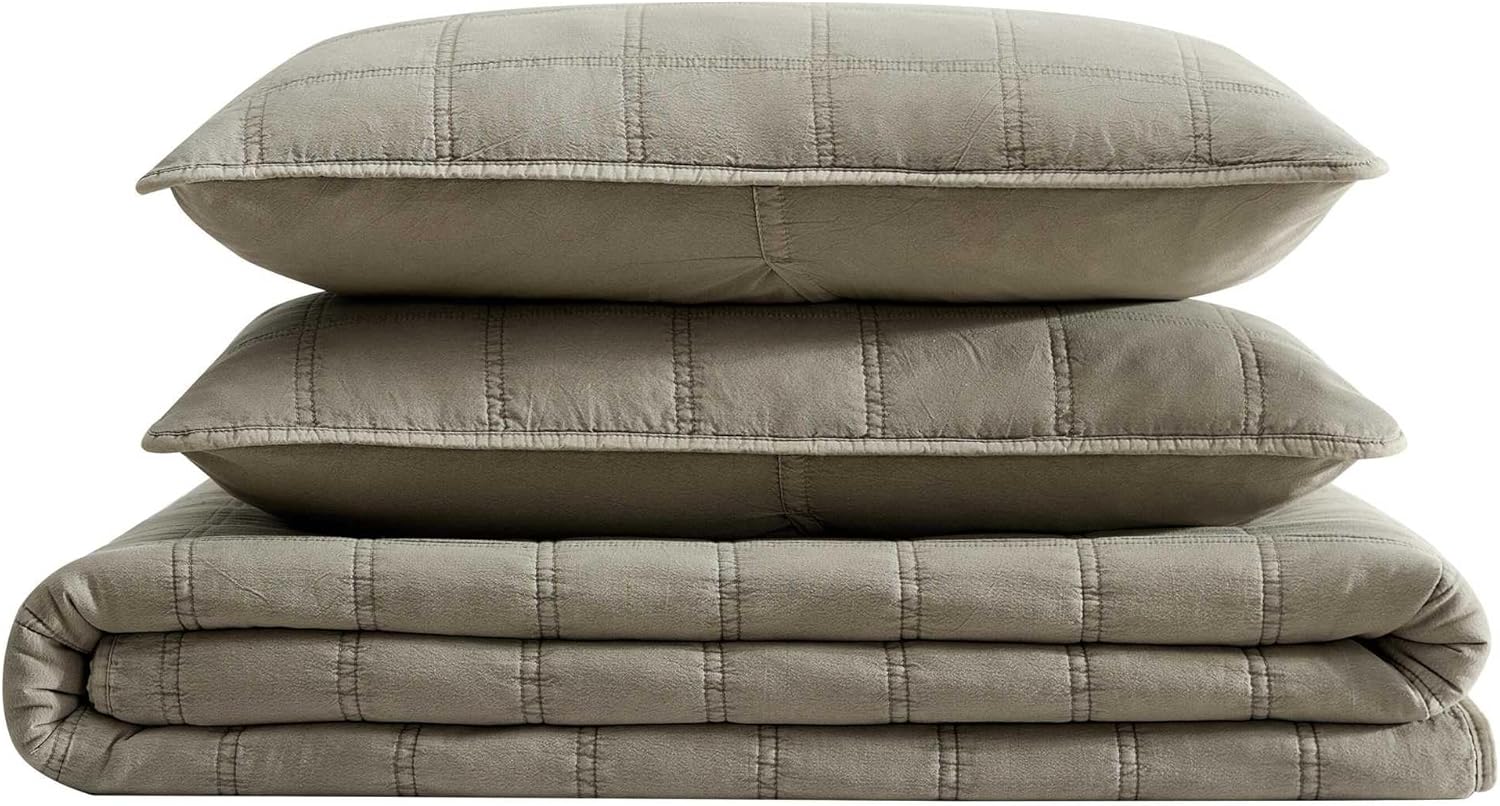 Kenneth Cole - King Quilt Set, Soft & Refined Embossed Bedding w/Matching Pillowcases, Double-Stitched Grid Texture, 3 Piece Bed Set (Stonewashed Brown)