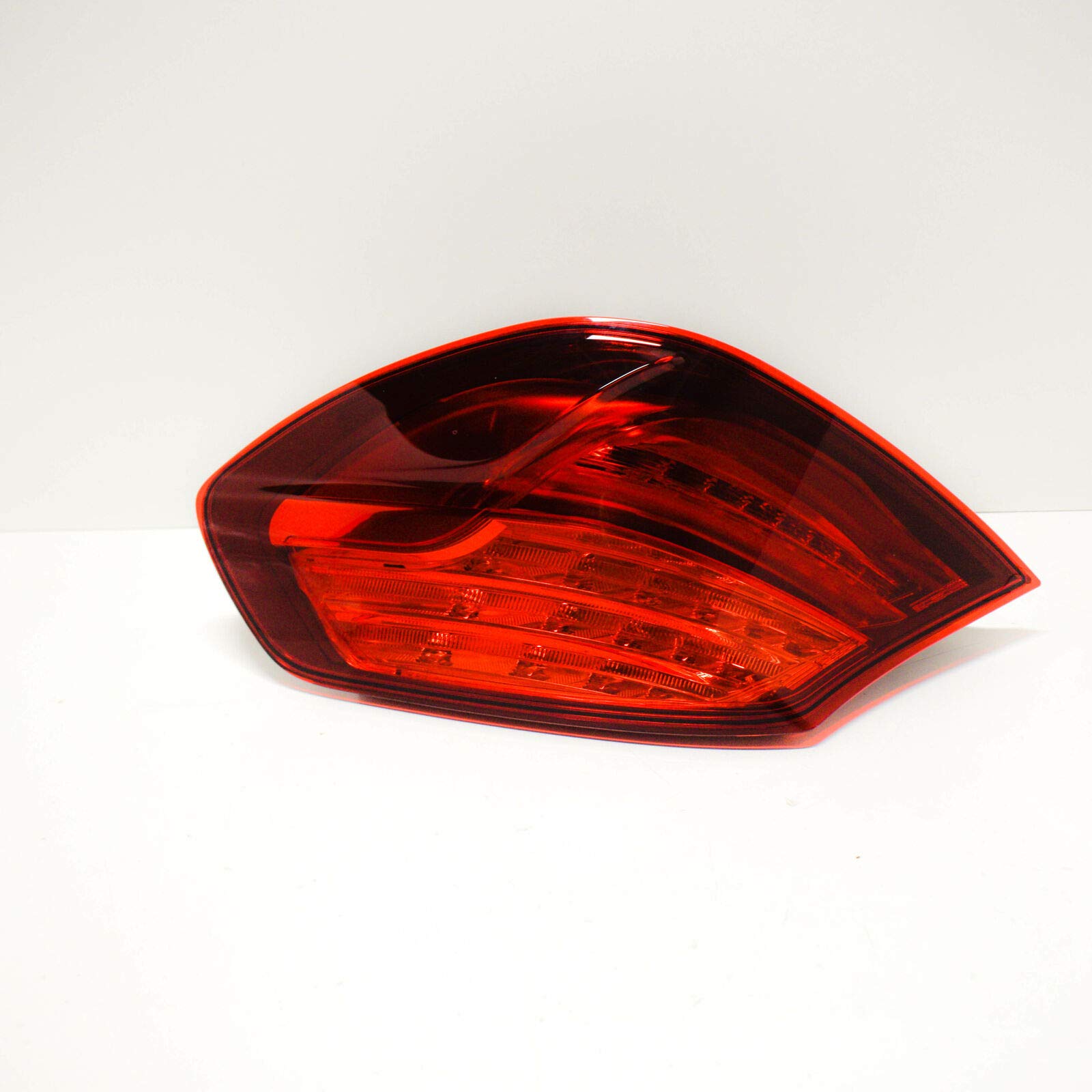 6 Gran Coupe F06 Tallight hinten rechts 63217210576 7210576 