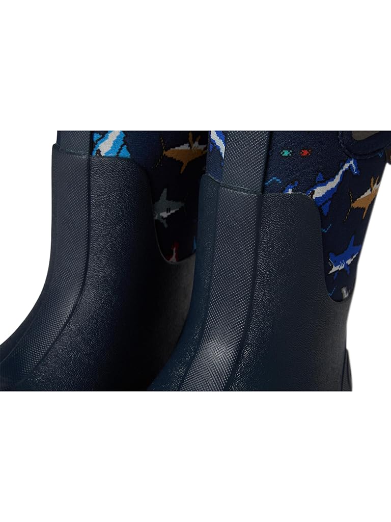 Blue Bogs Classic Seamless Pixel Shark (Toddler/Little Kid/Big Kid)