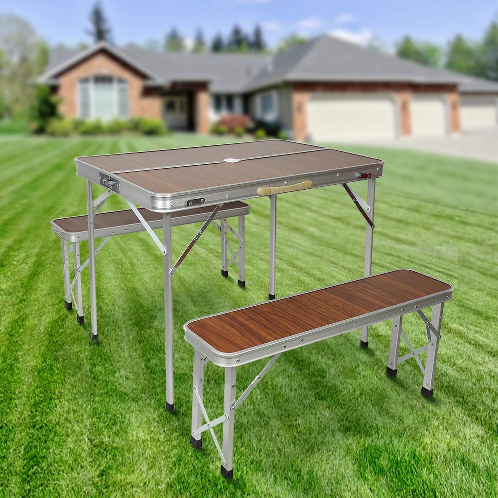 OHMG Tables de Pique-Nique,Table de Camping,Table Pliante Valise avec 2 bancs avec Un Poids Faible grâce au Cadre en Aluminium, Aspect Bois avec Poignées de Transport Marron,90 * 60 * 70cm
