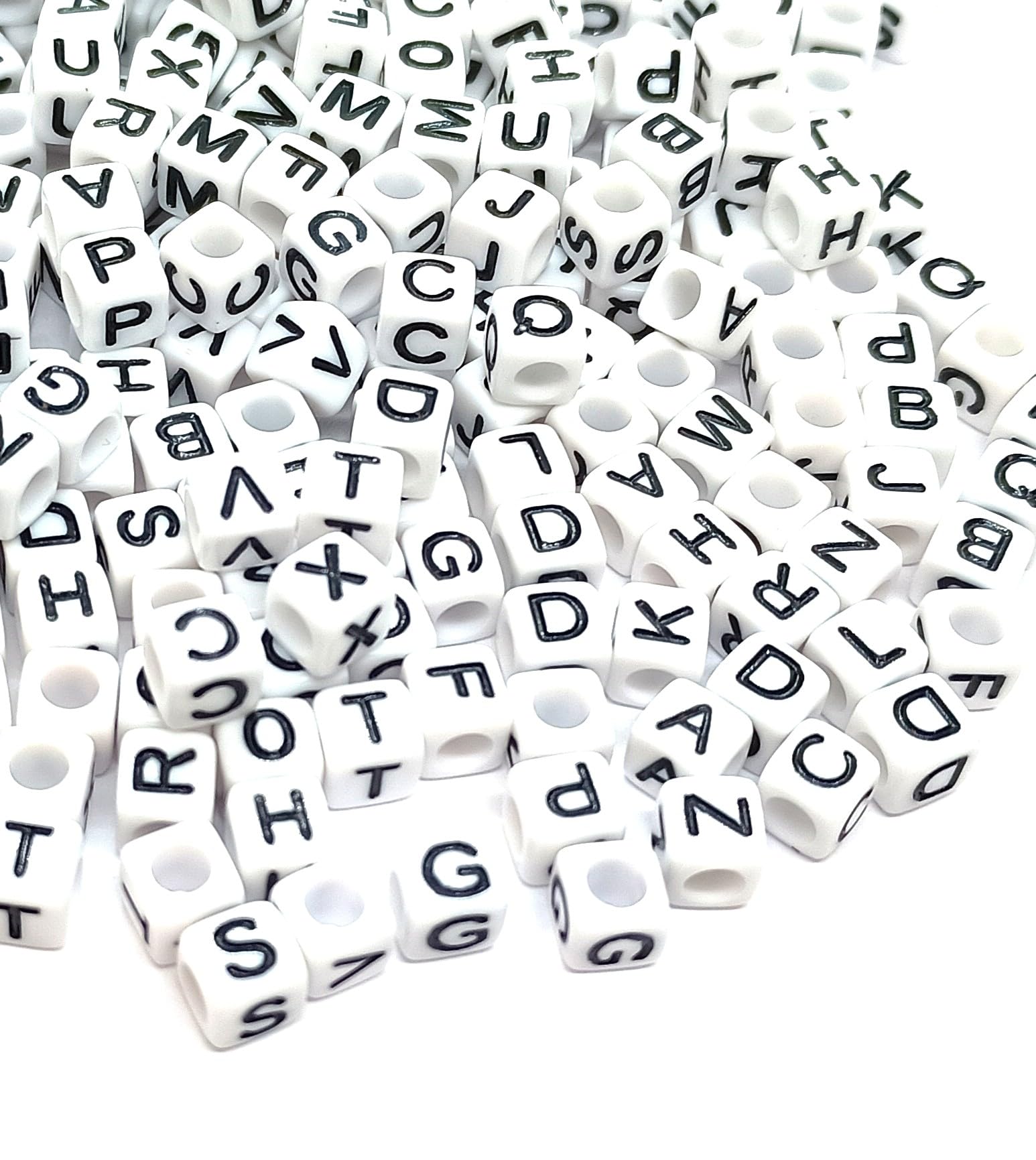 100 pcs 6mm White Cube Letter Alphabet Acrylic Beads Single & Mixed Letters (Mixed)