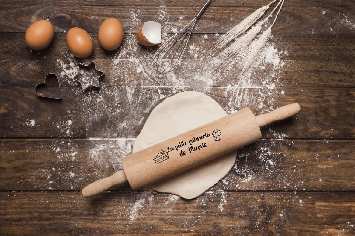 Rouleau à Pâtisserie Personnalisé – Gravure "La Petite Pâtisserie de Mamie" – Cadeau Fête des Grands-Mères – Personnalisation avec Prénom des Petits-Enfants – Modifiable sur Demande