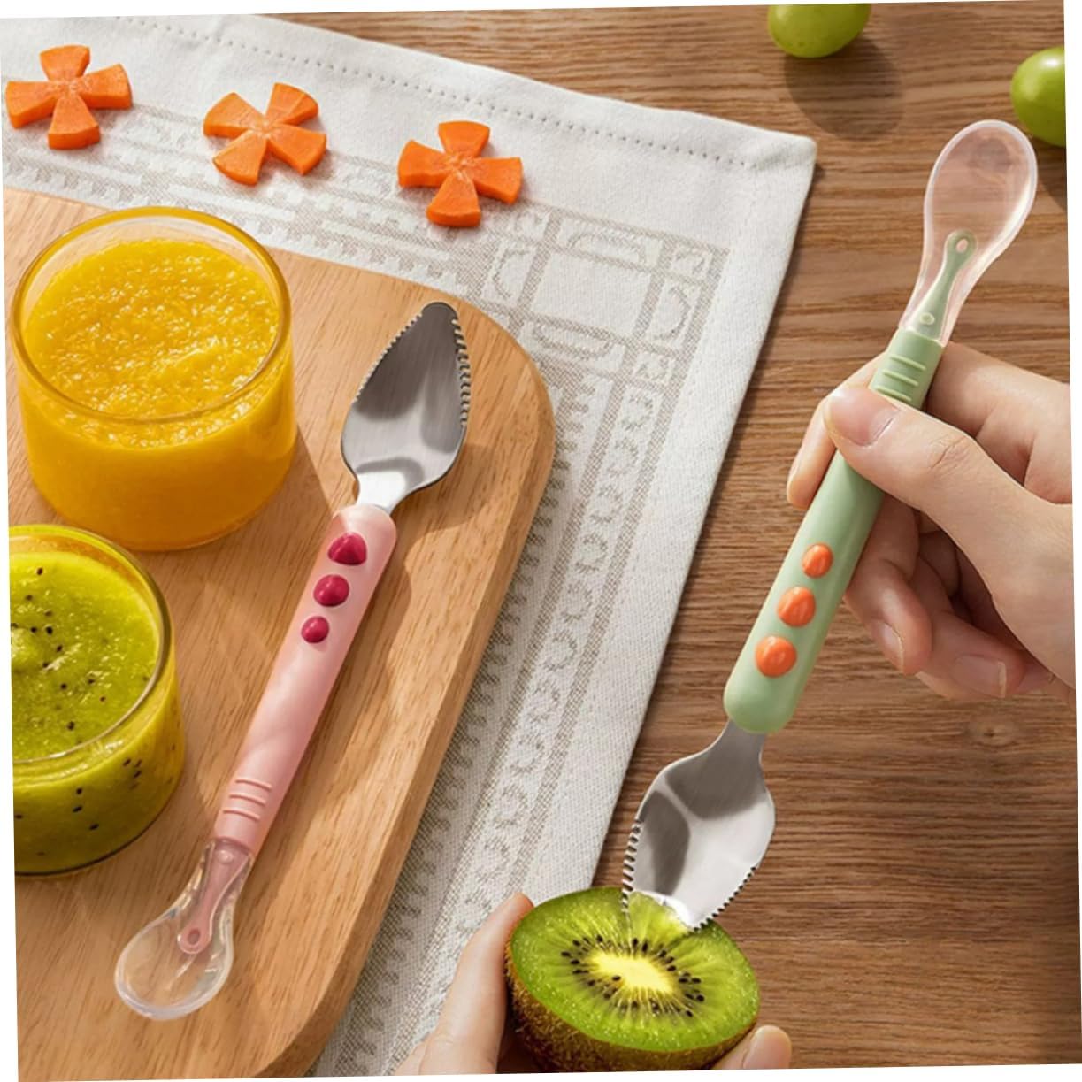SHOWERORO 2pcs Silicone Spoon Dual Head Food Scraper Soft Feeding Utensils for Boy Girl Ergonomic Design for LED Weaning Safe and Comfortable Feeding