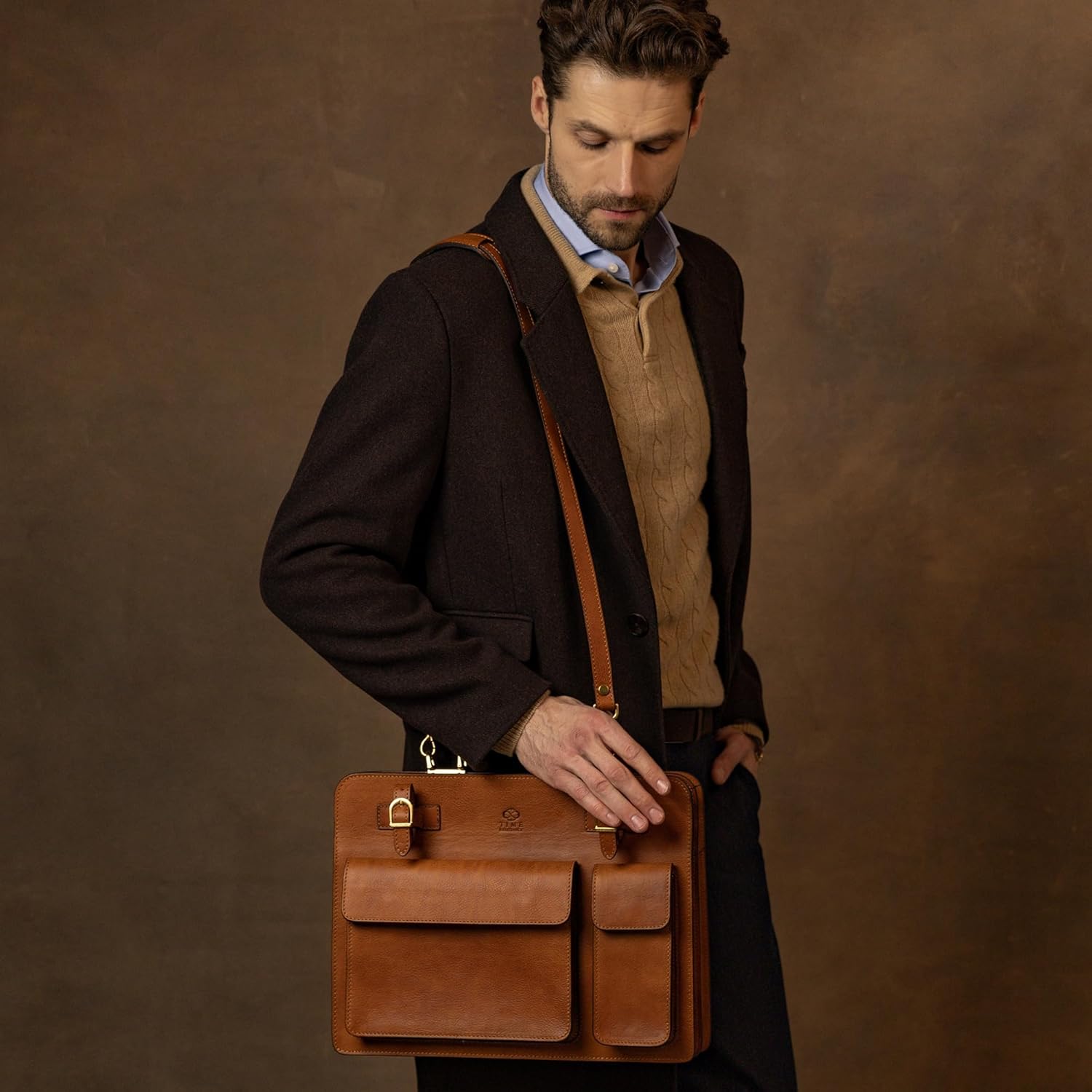 Time Resistance Leather Briefcase - Classy Bag for Men - Business and Vintage Briefcase Made in Italy - Image 3