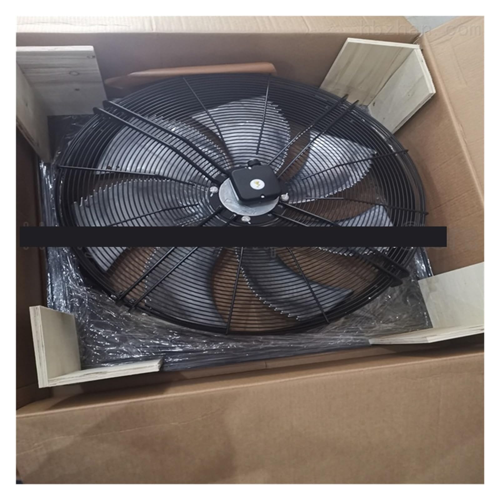 FN056-VDQ.4M.V7P2 wentylator