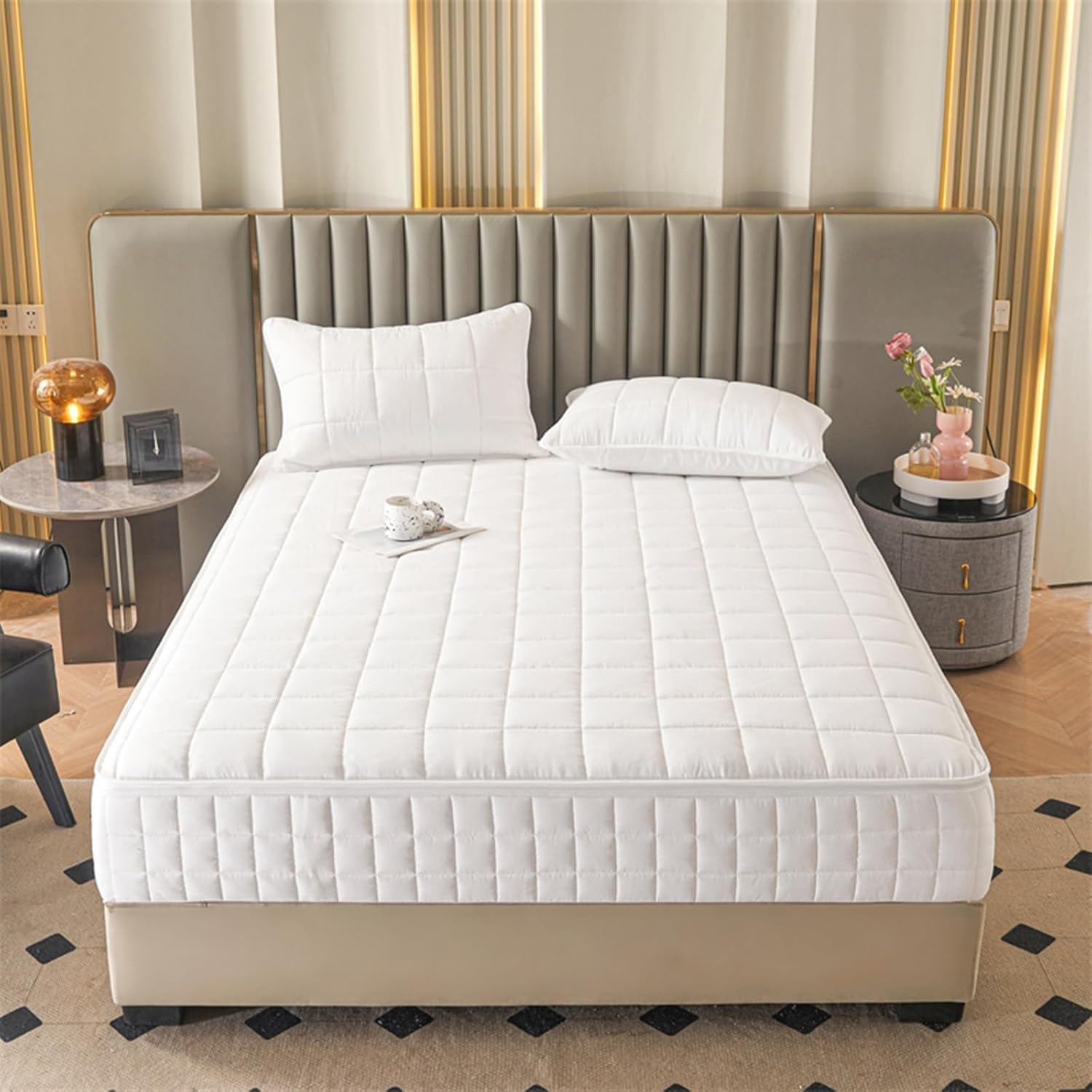 Full Zipped Mattress Protector Customizable Quilted Mattress Cover Zip Up Bed Fitted Sheet Double/Single/King Mattress Topper Washable Anti-dust 360°Total Mattress Encasement Cover(White,180x200+30cm)