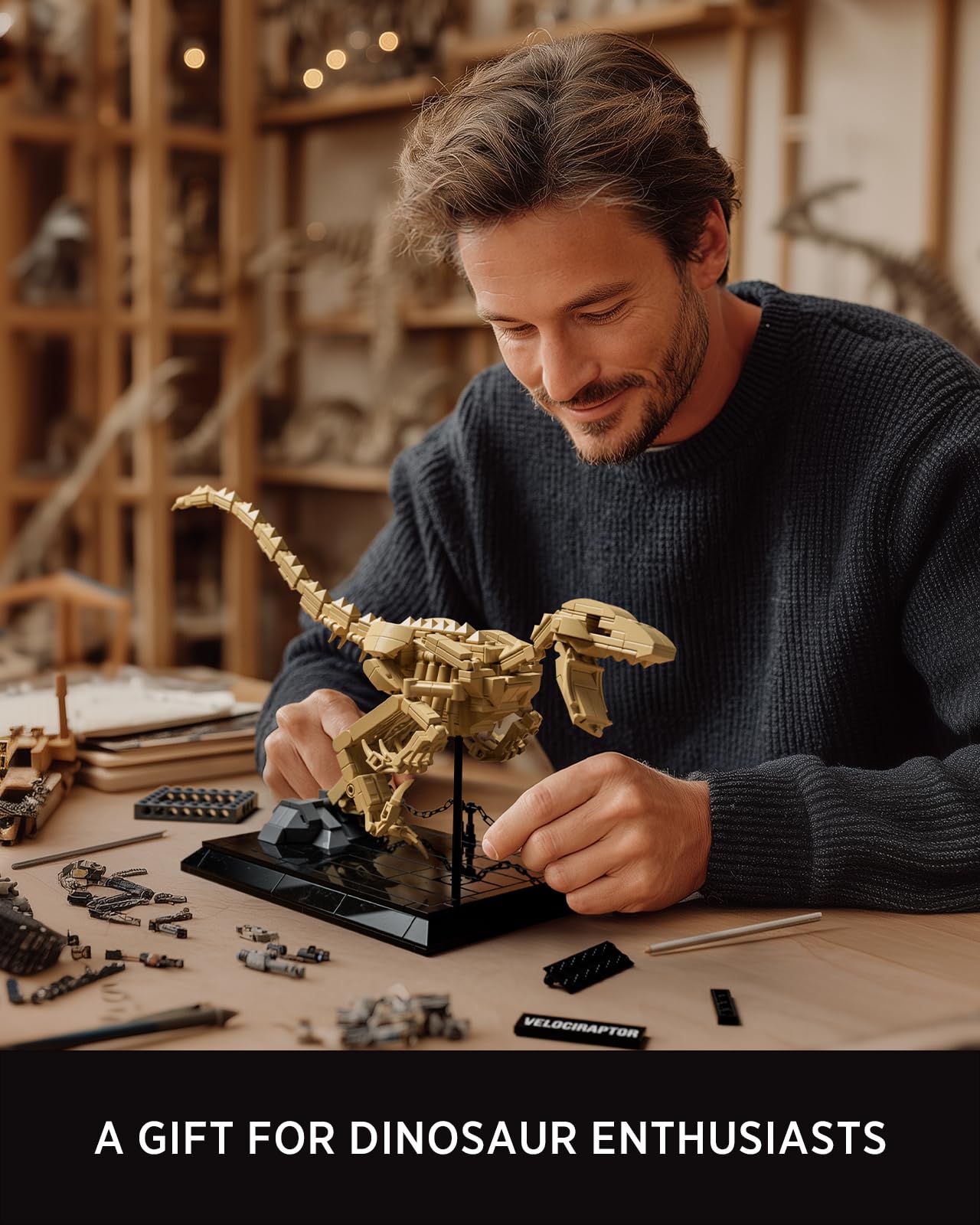 Nifeliz Maquette Fossile Velociraptor, Kit Construction Squelette Dinosaure avec Support 498 pièces
