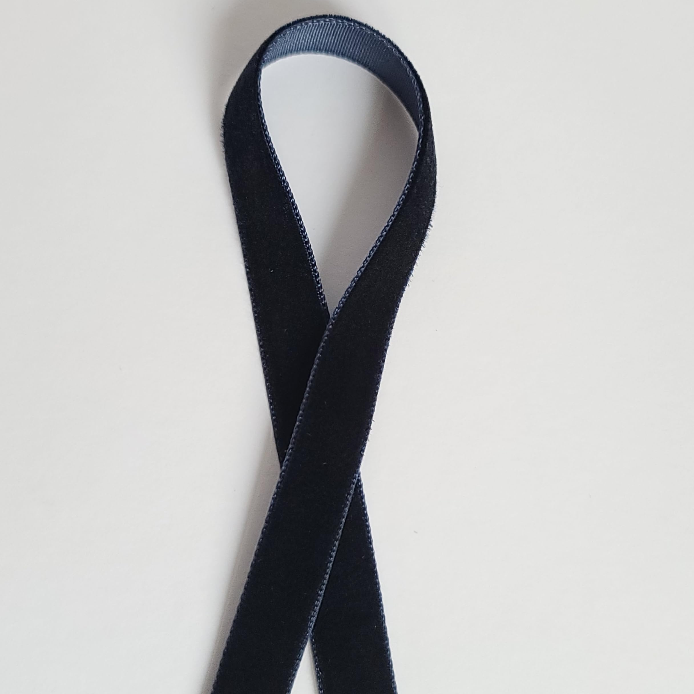 Luxury 10mm Velvet Ribbon Per 5 Metre Length – Soft Plush Craft Trim for Gift Wrapping, Sewing & DIY Decorations – 24 Colours — image 1