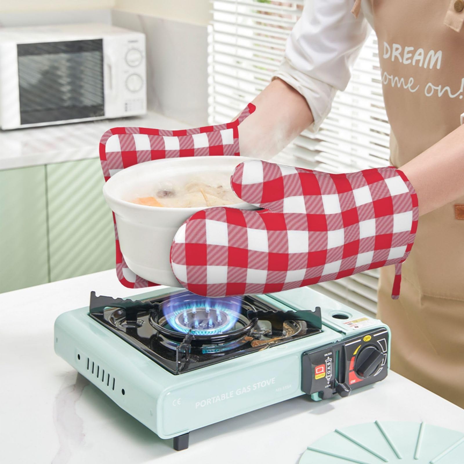 Juego de guantes de horno y agarraderas a cuadros rojos y blancos, 4 guantes de horno de silicona a cuadros rojos y blancos para cocina, guantes de horno resistentes al calor y agarraderas