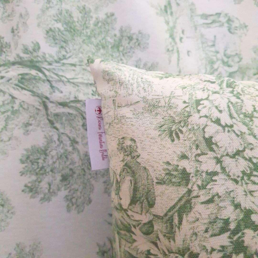 RICAMI FIORENTINI BALDI Coppia di copricuscini cm 50x50, cotone robusto Toile de Jouy, set 2 federe per cuscini arredo con zip. Misure personalizzabili (cm 50x50)