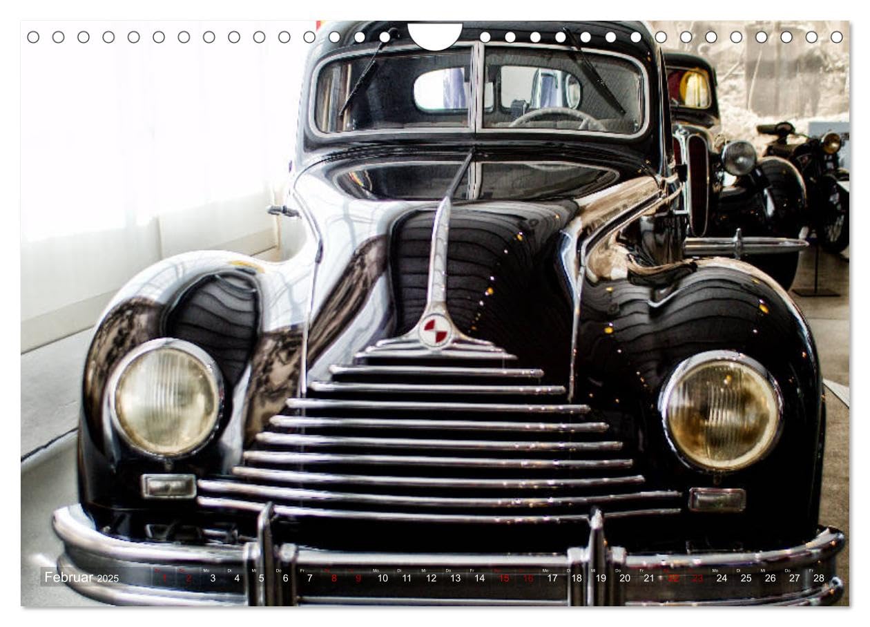 DDR Oldtimer ganz nah (Wandkalender 2025 DIN A4 quer), CALVENDO Monatskalender: Klassische Autos aus DDR Produktion in besonderen Ansichten (CALVENDO Mobilitaet)