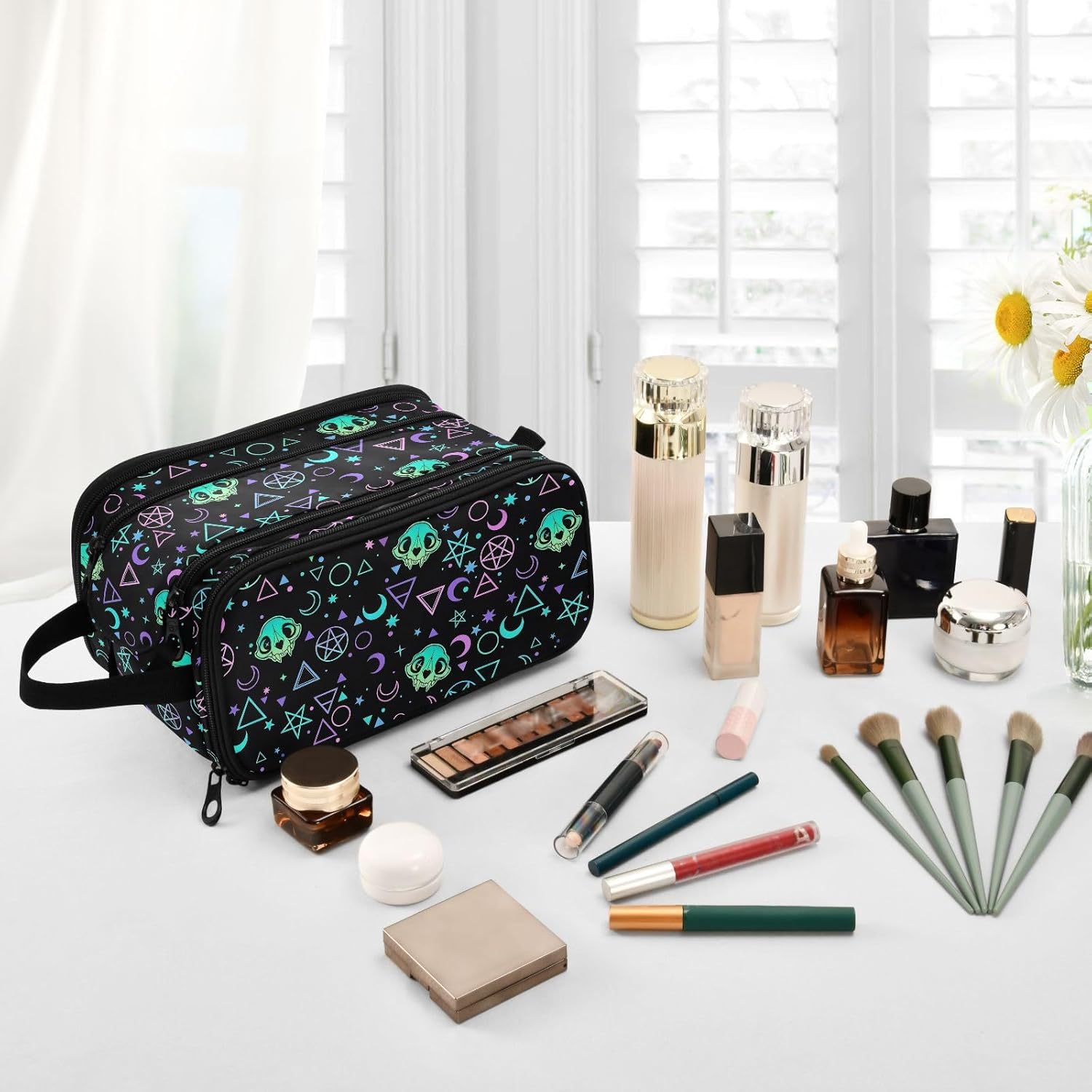 MNSRUU Magic Skulls Makeup Bag - Large Capacity Travel Toiletry Bag with Organizer, Portable Cosmetic Bag for Travel Size