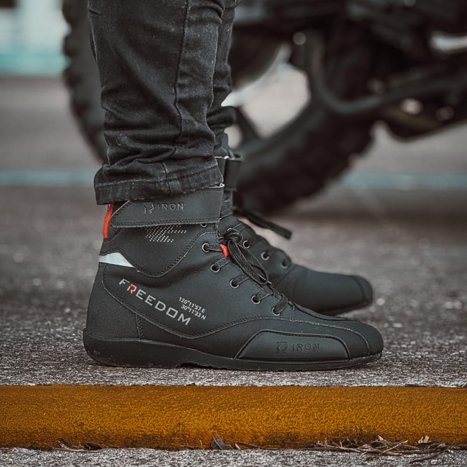 RIDEIRON Botas de Moto para Hombre con Certificación CE, Zapatos de Motocicleta Trail Adventure con Cremallera Lateral, Protección de Tobillo y Suela Antideslizante para Enduro Touring