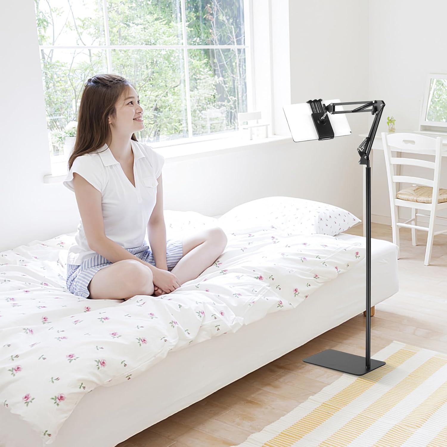 SECFOU Tablet Floor Stand Phone Holder Arm Adjustable 135cm Black Cellphone Mount for Desk and Home Use