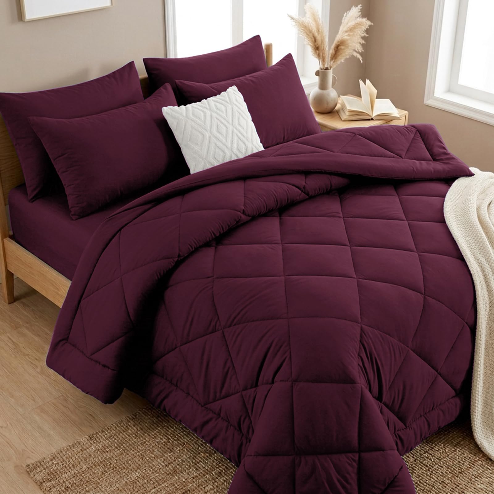 Tifschlaf Coverless Duvet Super King Size 10.5 Tog - Superking Bed Duvet for All Seasons, Luxury Lightweight Quilt Washable Comforter with 2 Pillowcases - 260x220cm Burgundy Red â image 1