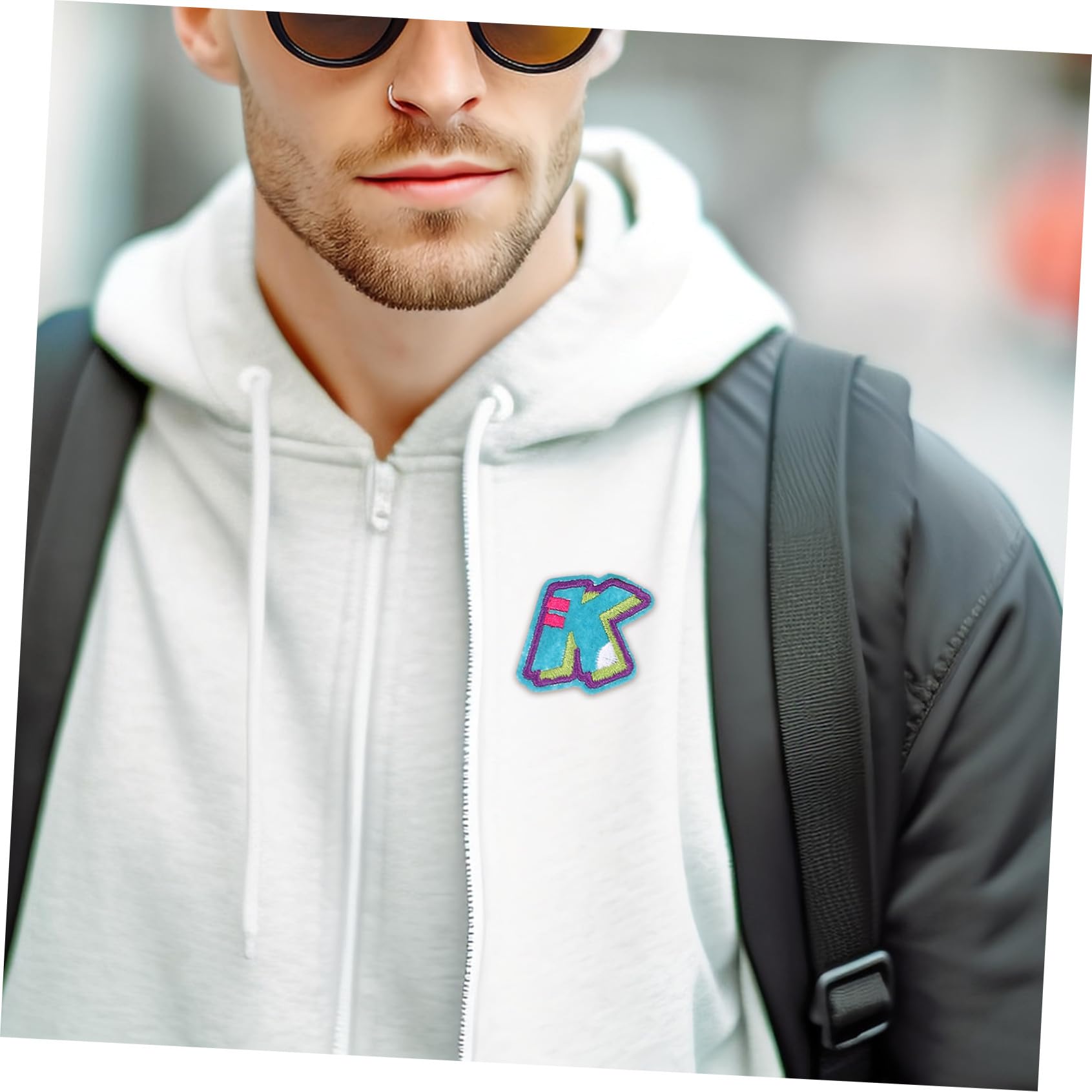 DOITOOL 4 Set Toppe Termoadesive Colorate Patches Ricamati per Decorare Vestiti Giubbotti e Jeans Facile Applicazione Materiale Resistente e Sicuro per Progetti Fai da Te